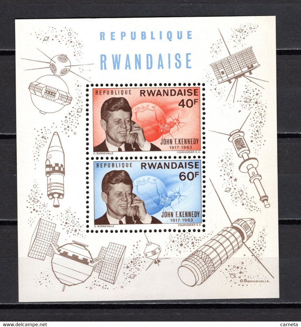 RWANDA BLOC N° 5    NEUF AVEC CHARNIERE   COTE 13.00€    PRESIDENT KENNEDY  ESPACE - Altri & Non Classificati