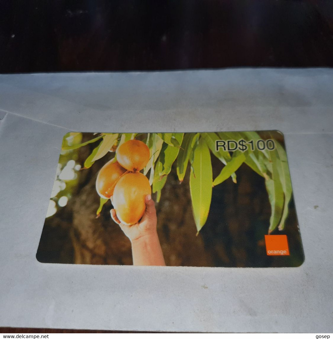 Dominicana-(orange-29rd$100)-(2452-1428-6555-77)-three Mango-(36)-(31.12.2010)-used Card+1card Prepiad Free - Dominik. Republik