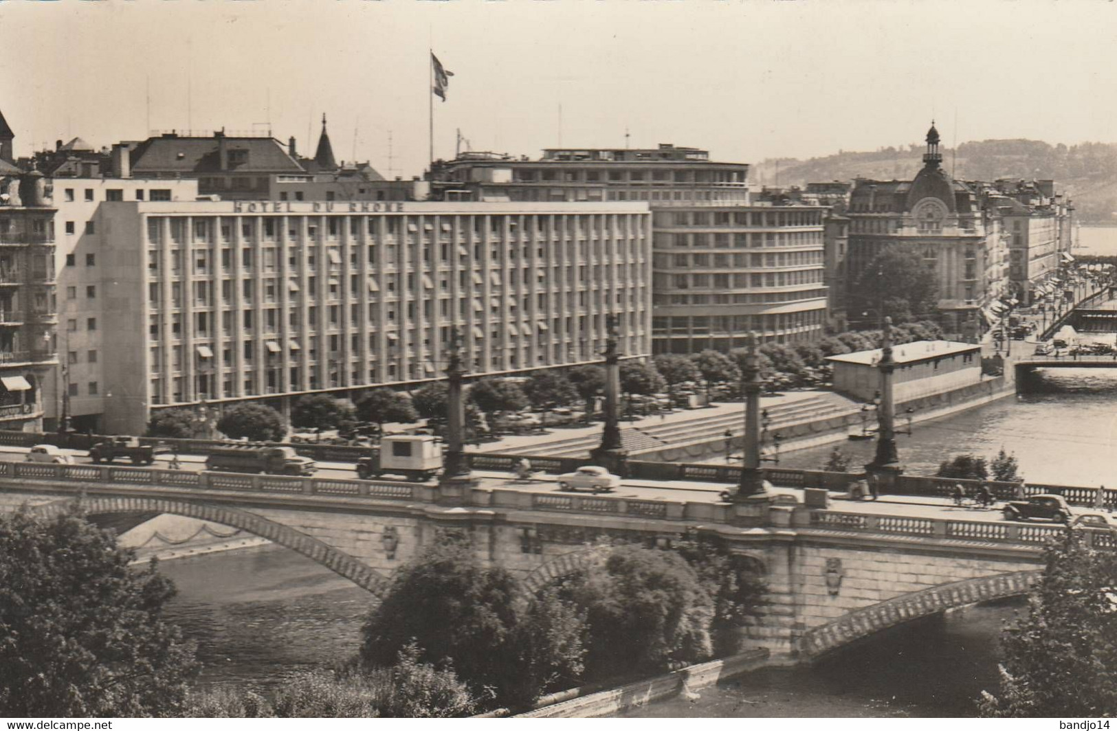 Genève- Pont De La Colouvreniere, L'Hôtel Du Rhône  Et L'immeuble " Centre Rhone "  - Scan Recto-verso - Genève