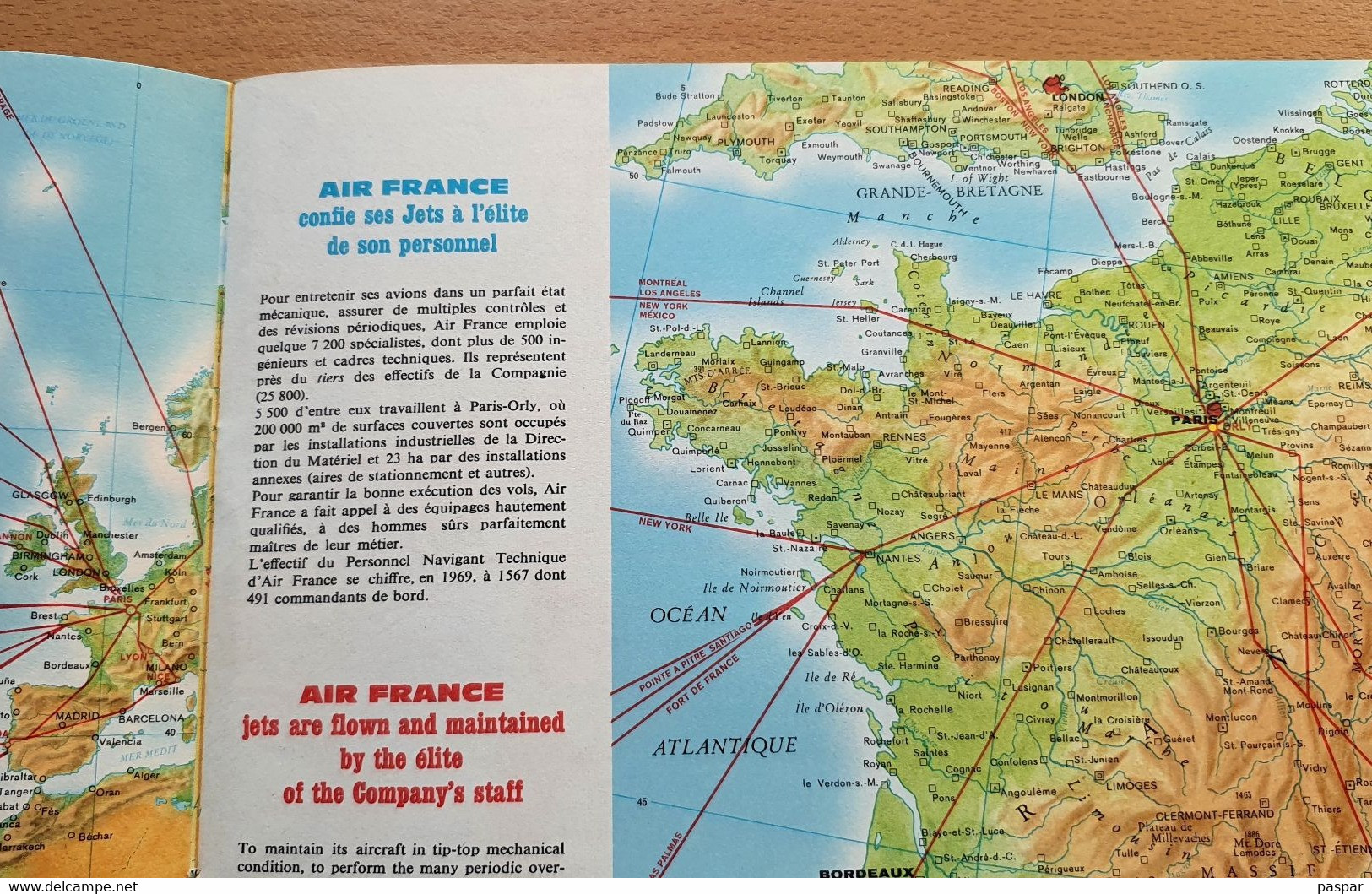 Brochure Air France - Itinéraires Longs Courriers - Années 1960 - Inflight Magazines