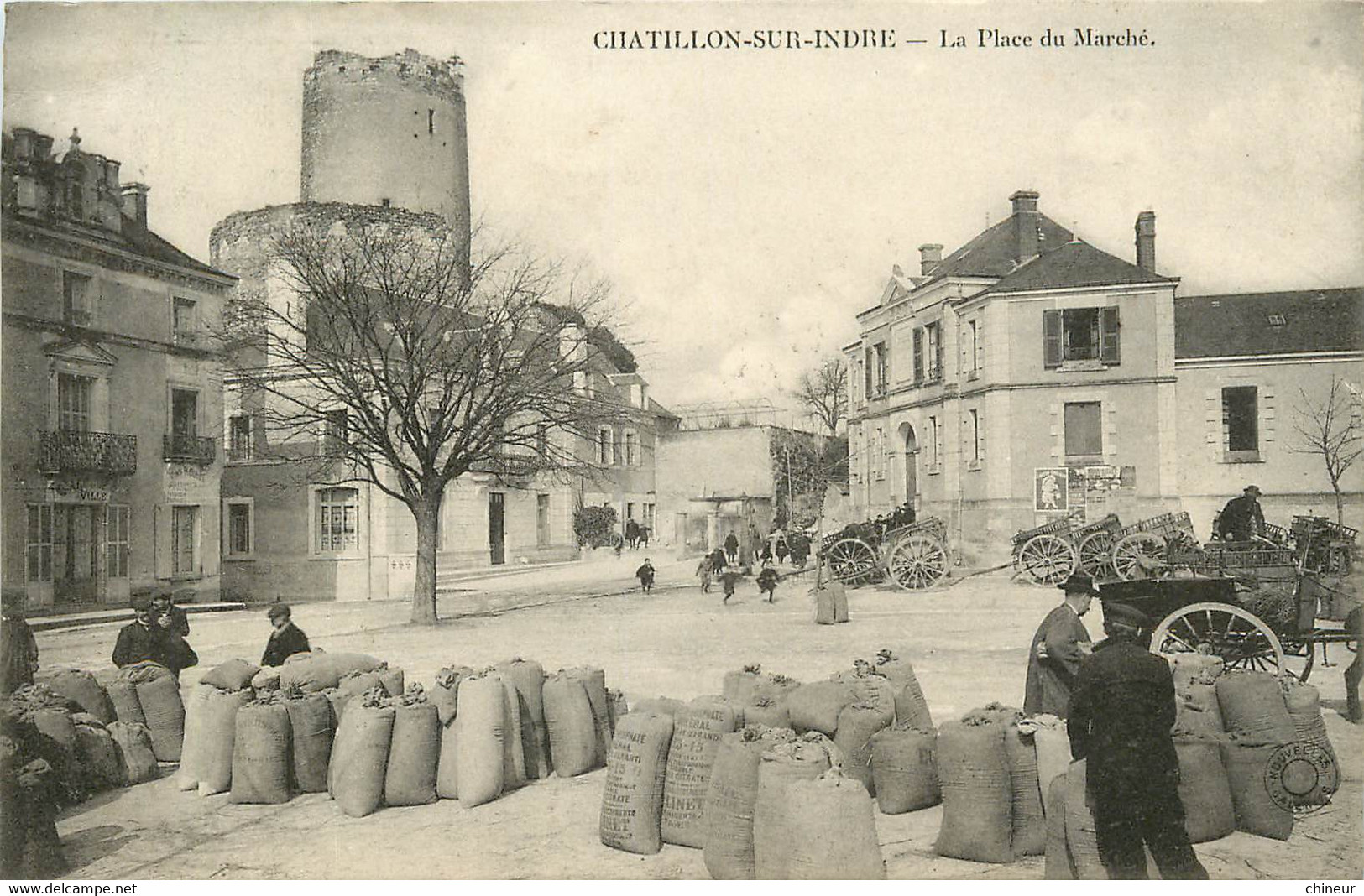 CHATILLON SUR INDRE LA PLACE DU MARCHE - Autres & Non Classés