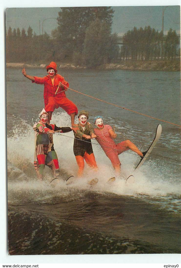 SKI NAUTIQUE - KLEIN STRAND - JABBEKE -  Clown - Waterskiënde Clowns - Wasserski