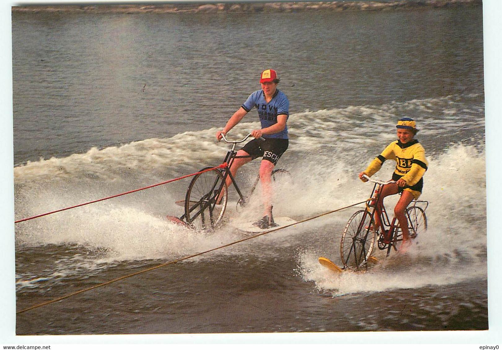 SKI NAUTIQUE - KLEIN STRAND - JABBEKE -  Waterskiënde Fietsers - Vélo - Cycle - Bicyclette - Waterski