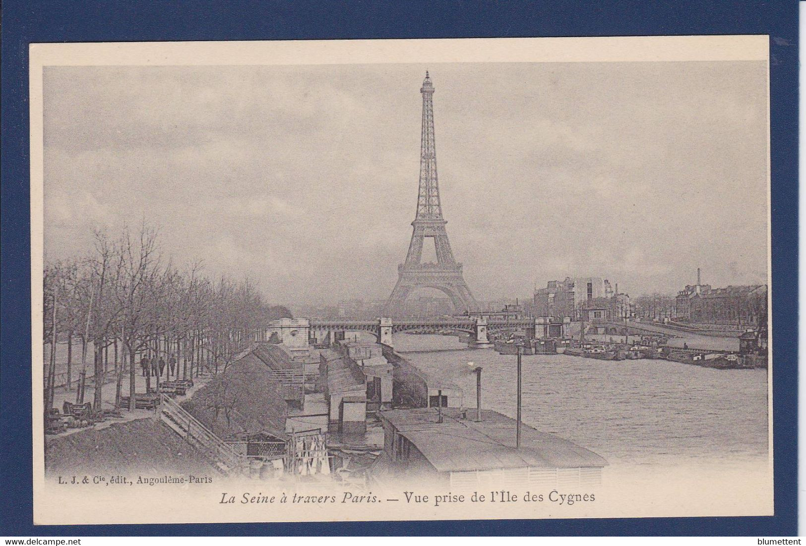 CPA [75] Paris > La Seine à Travers Paris Non Circulé - La Seine Et Ses Bords