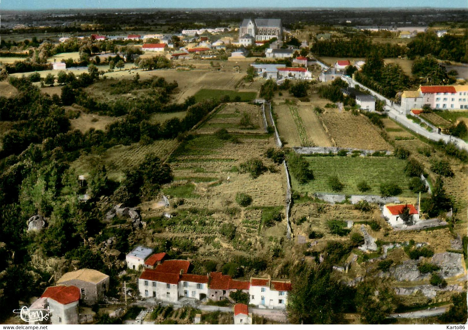 Boussay * Vue Générale Aérienne * Village Hameau - Boussay