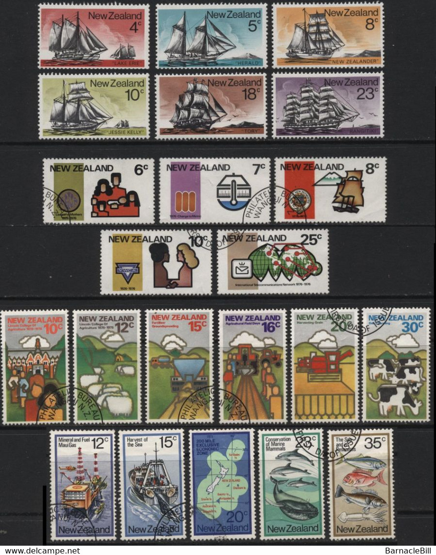 New Zealand (18) 10 Different Sets. 1975 - 1985. Mint & Used. Hinged. - Lots & Serien