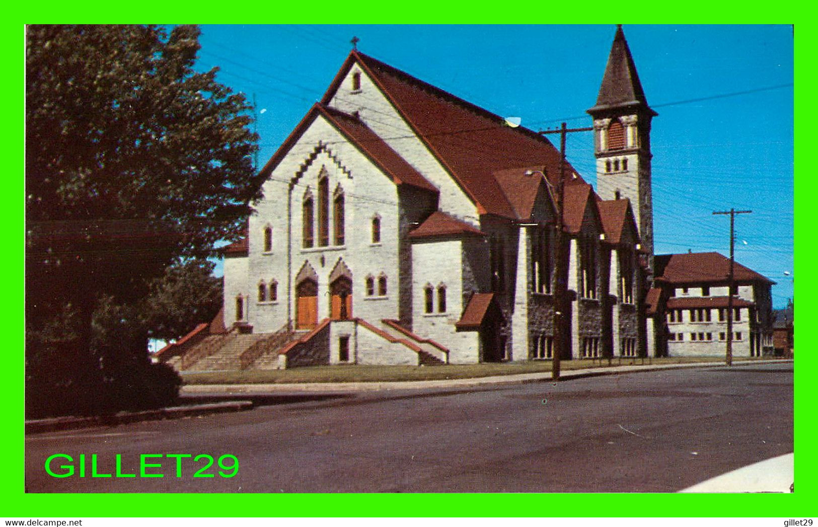 GRANBY, QUÉBEC - ÉGLISE ST-BENOIT - CIRCULÉE EN 1986 - BENJAMIN NEWS CO - - Granby