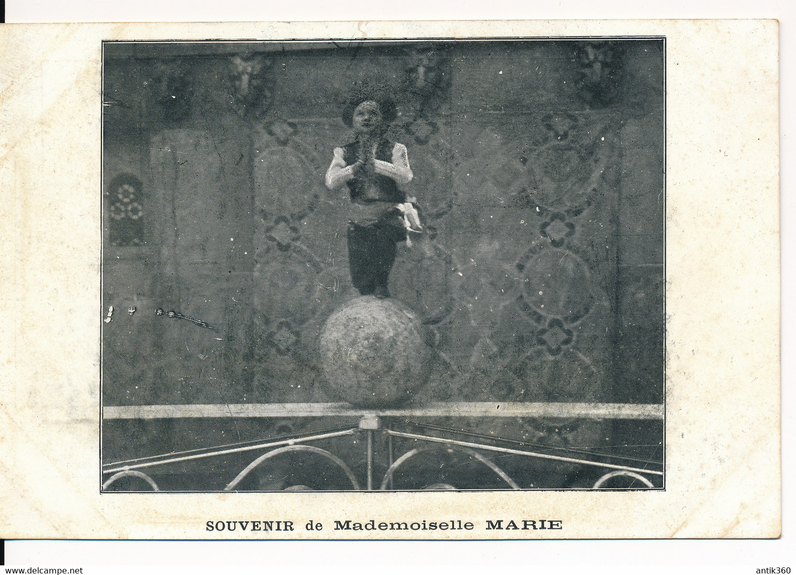 CPA Célébrité Carte Rare Souvenir De Mademoiselle MARIE Artiste Gymnsate Equilibriste Cirque Acrobate - Entertainers