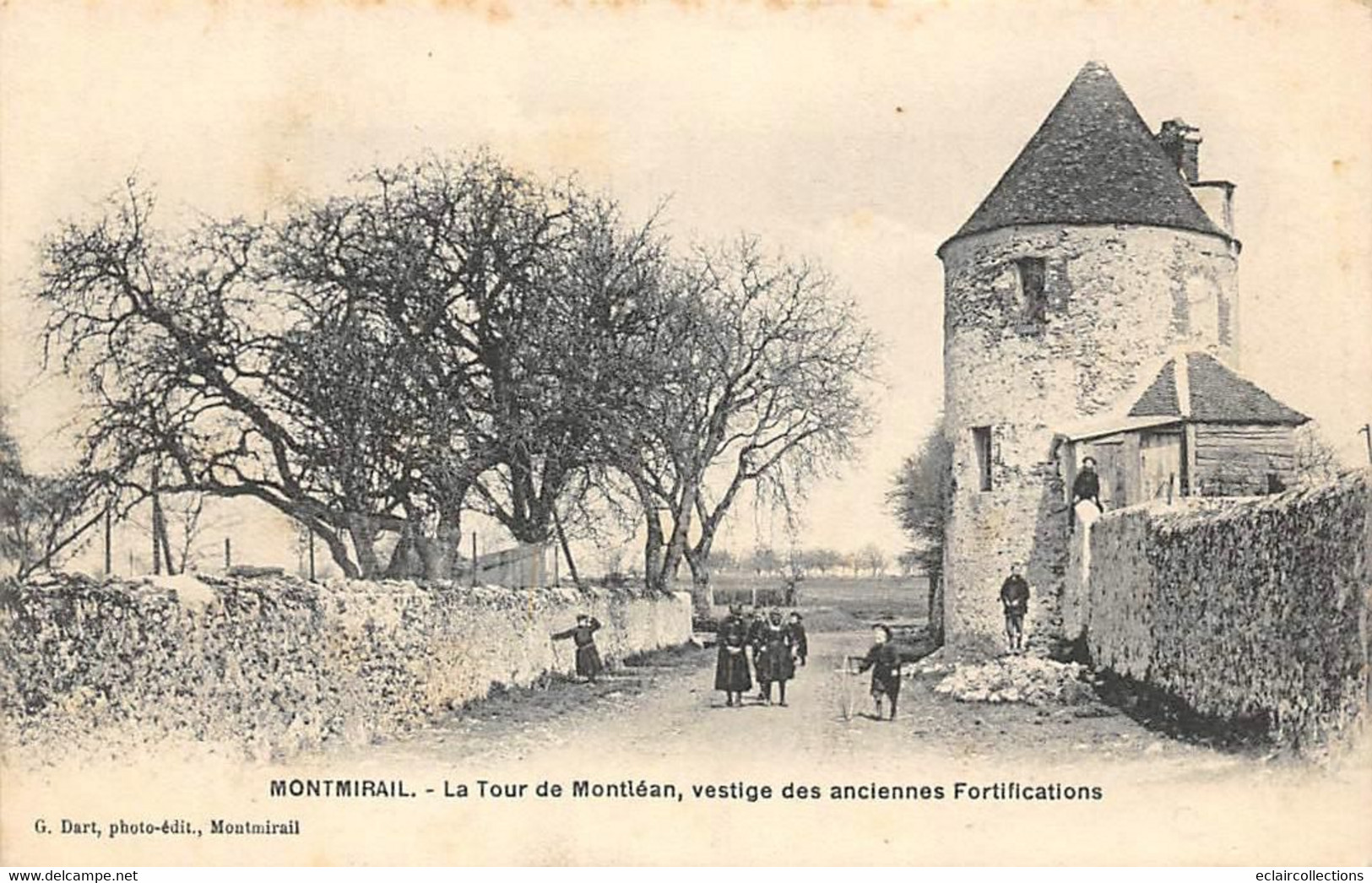 Montmirail     51           La Tour De Montléan        (voir Scan) - Montmirail