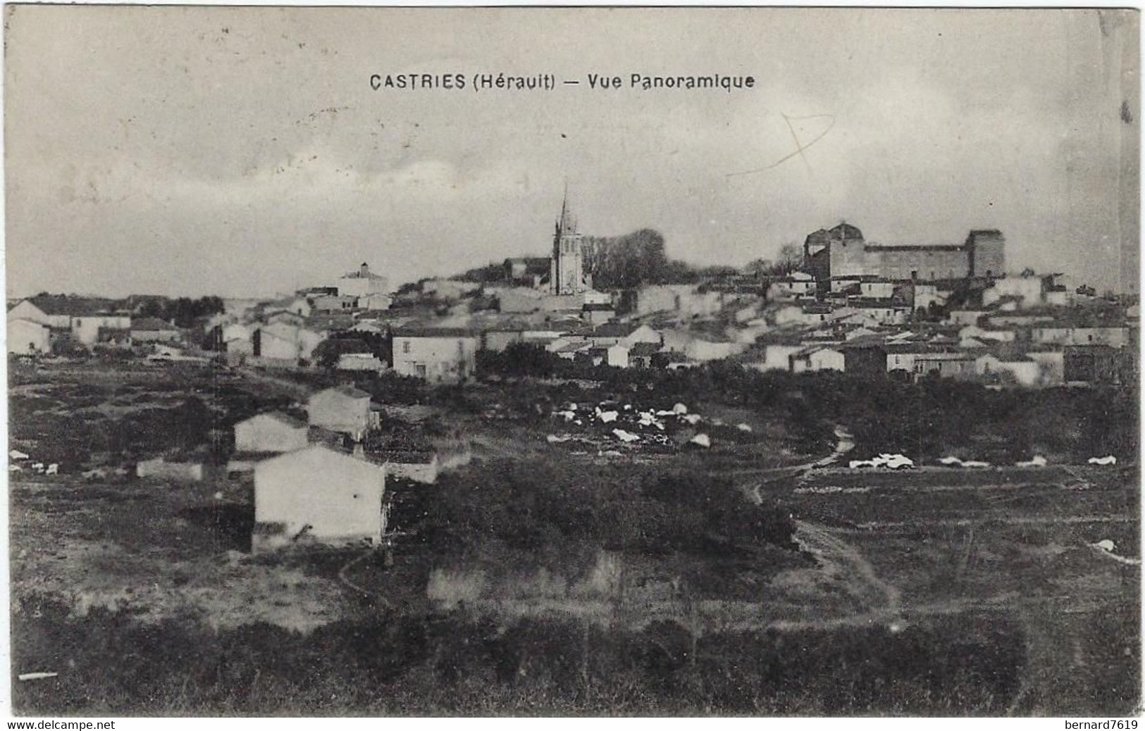 34   Castries  Vue Panoramique - Castries