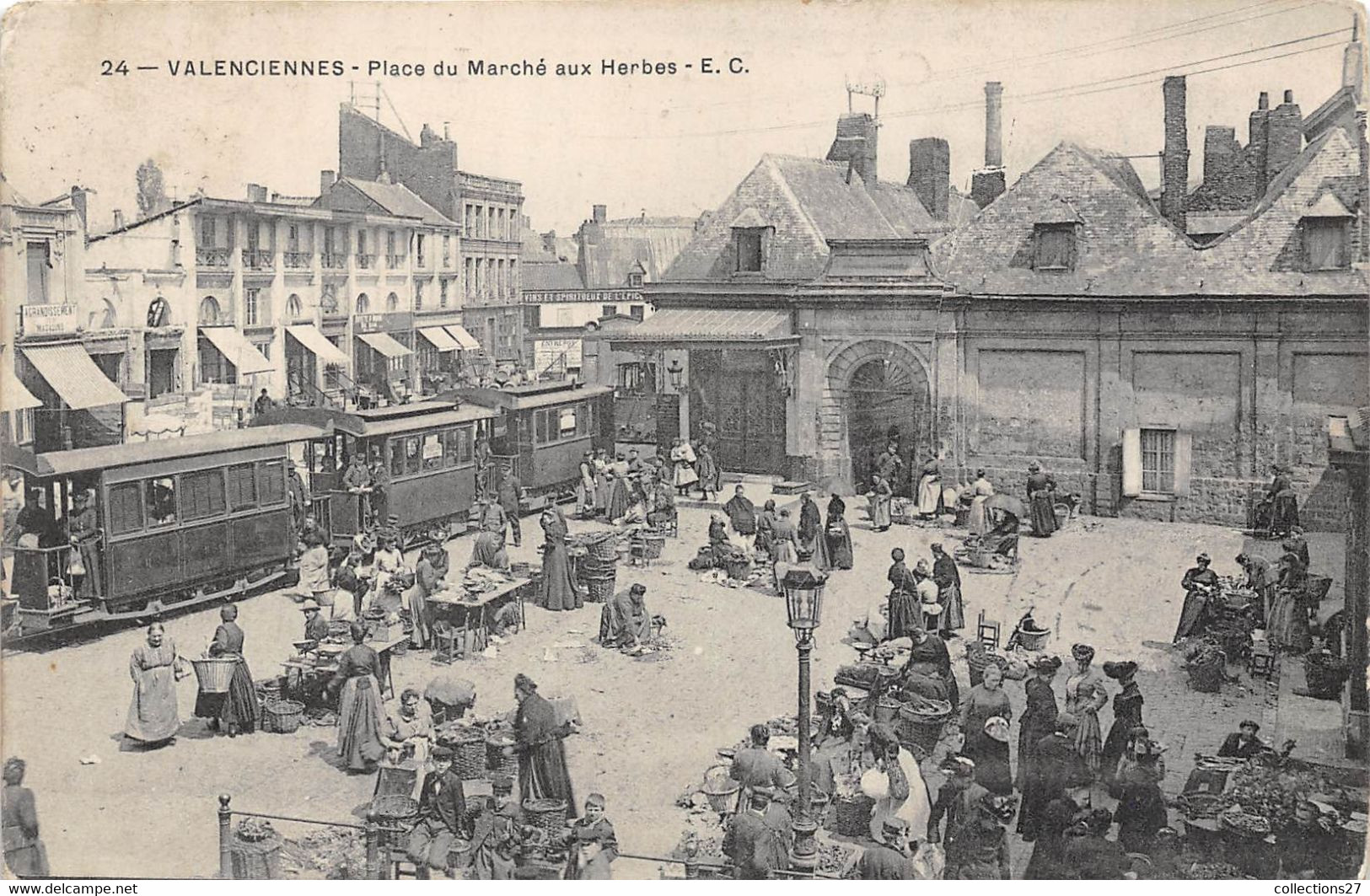 59-VALENCIENNES- PLACE DU MARCHE AUX HERBES - Valenciennes