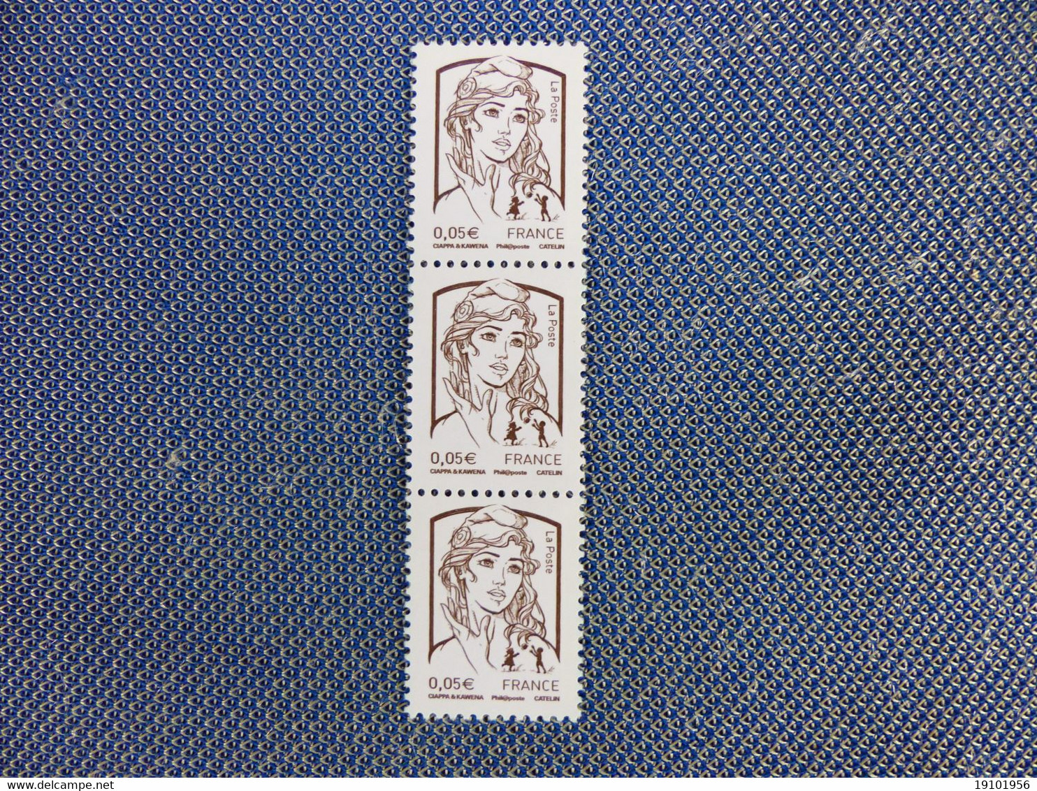 N° 4764   CIAPPA & KAWENA  Variété TP Plus Grand Encadré Par 2 Normaux - Unused Stamps
