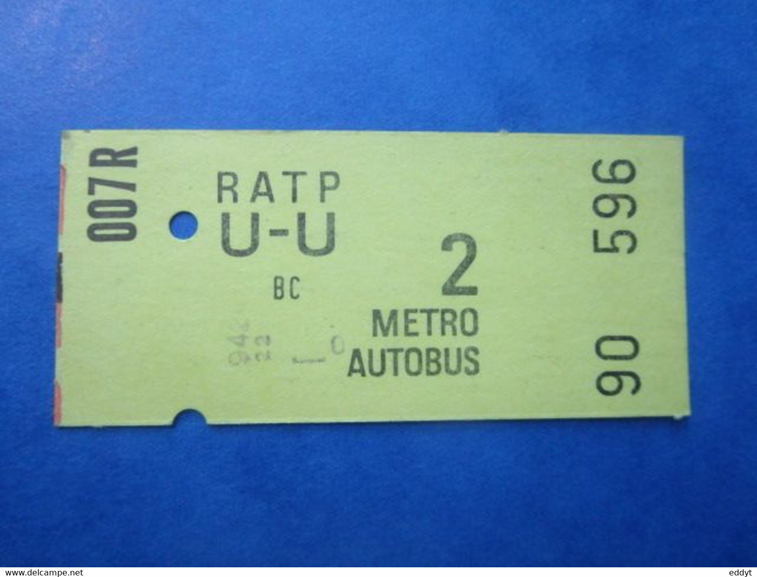 TICKET Métro Autobus RATP - PARIS - " U - U " - 2° Classe - Beige - TBE - Monde