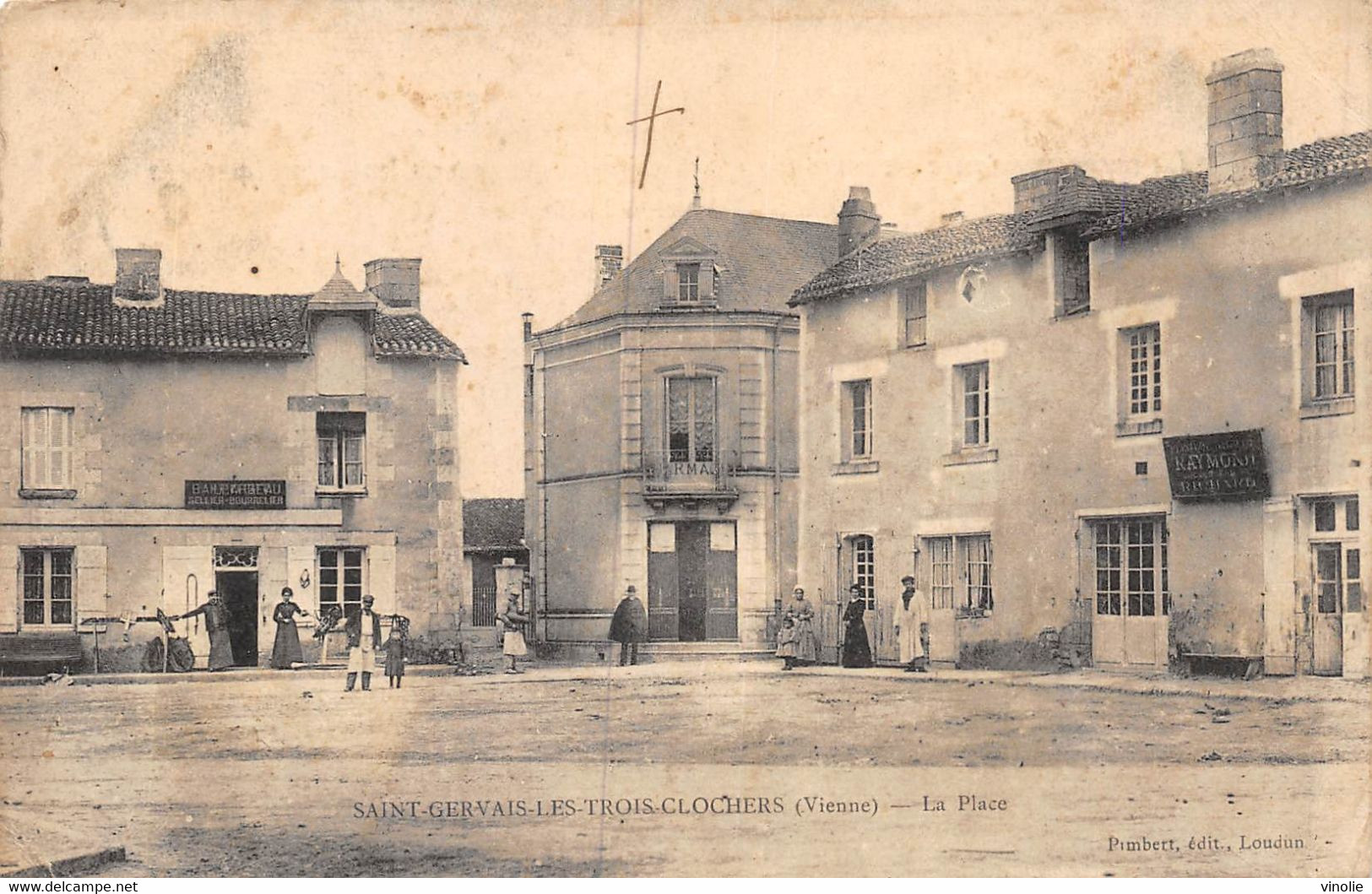 PIE.T. J-M-21-016 : SAINT-GERVAIS-LES-TROIS-CLOCHERS. LA PLACE - Saint Gervais Les Trois Clochers