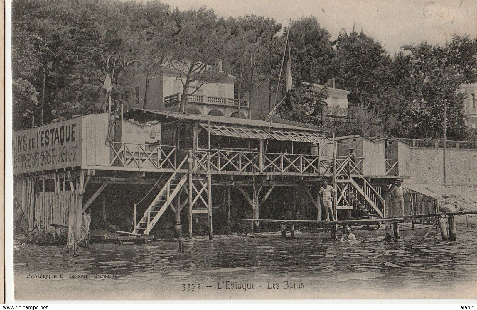 CPA-13-MARSEILLE-L'Estaque-Les Bains-Pas Courante-Animée NON CIRCULEE - L'Estaque