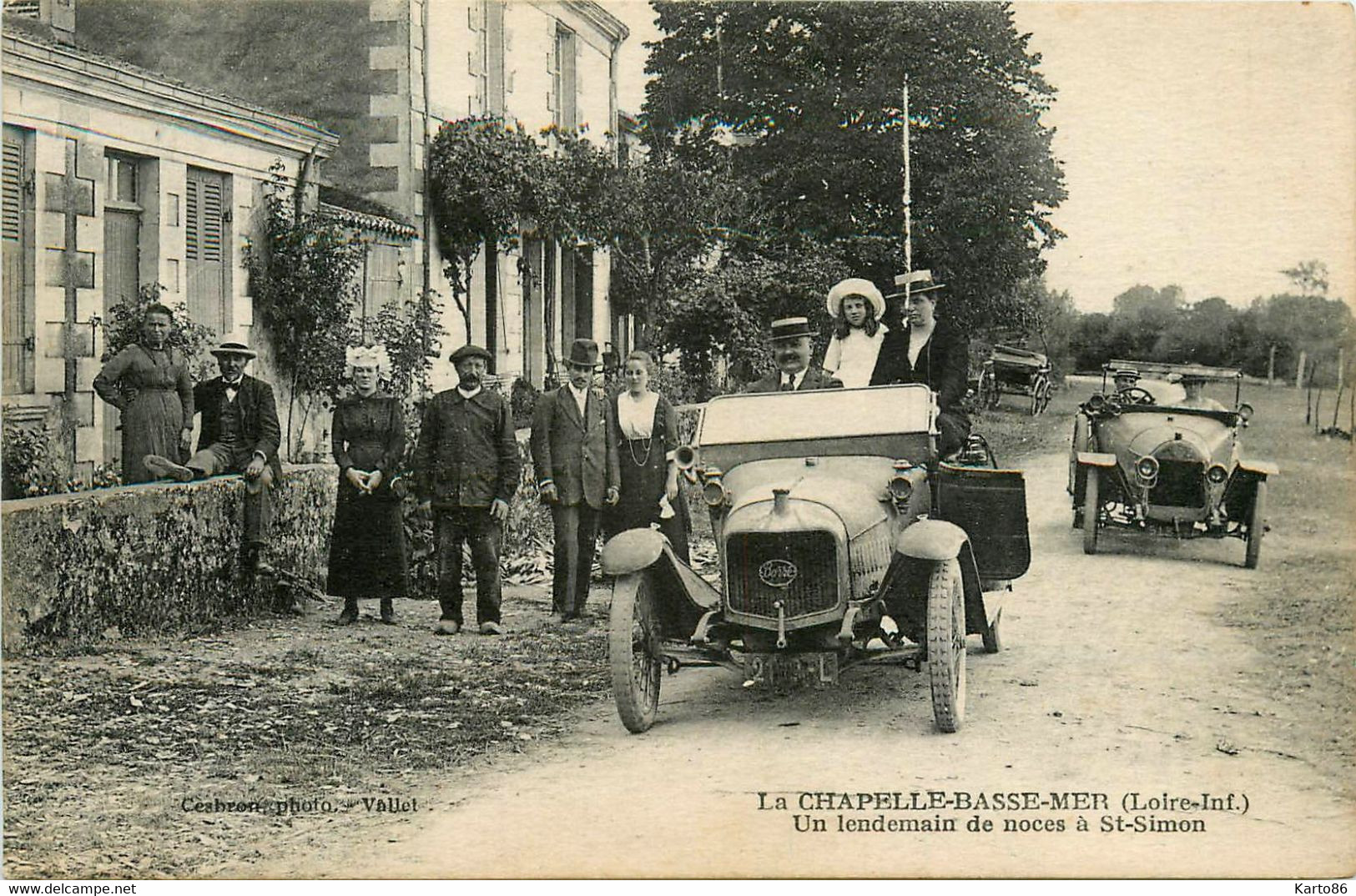 La Chapelle Basse Mer * Un Lendemain De Noces Mariage à St Simon * Automobile Voiture Ancienne De Marque BARRE Barré - La Chapelle Basse-Mer