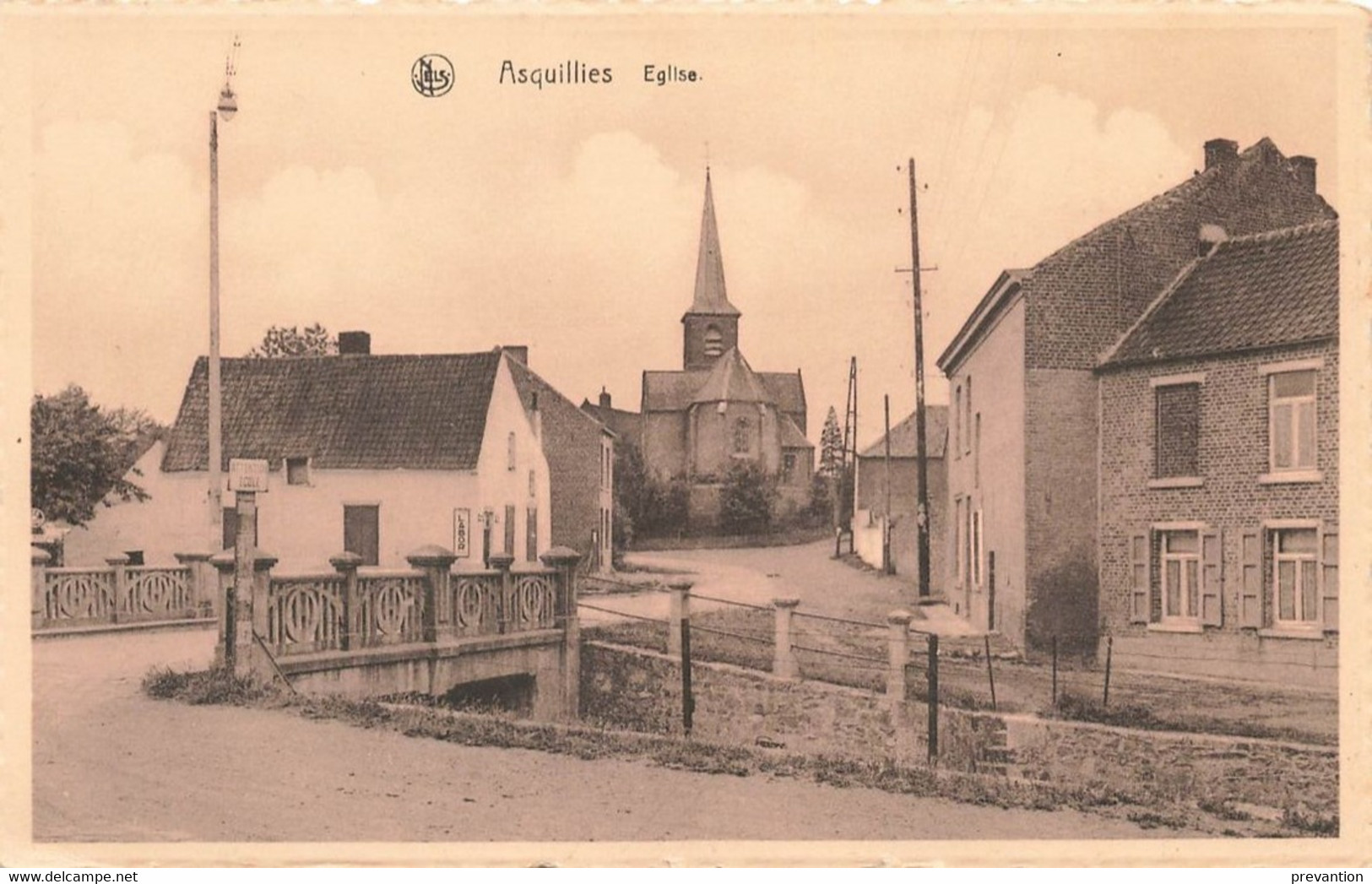 ASQUILLIES - Eglise - Quévy