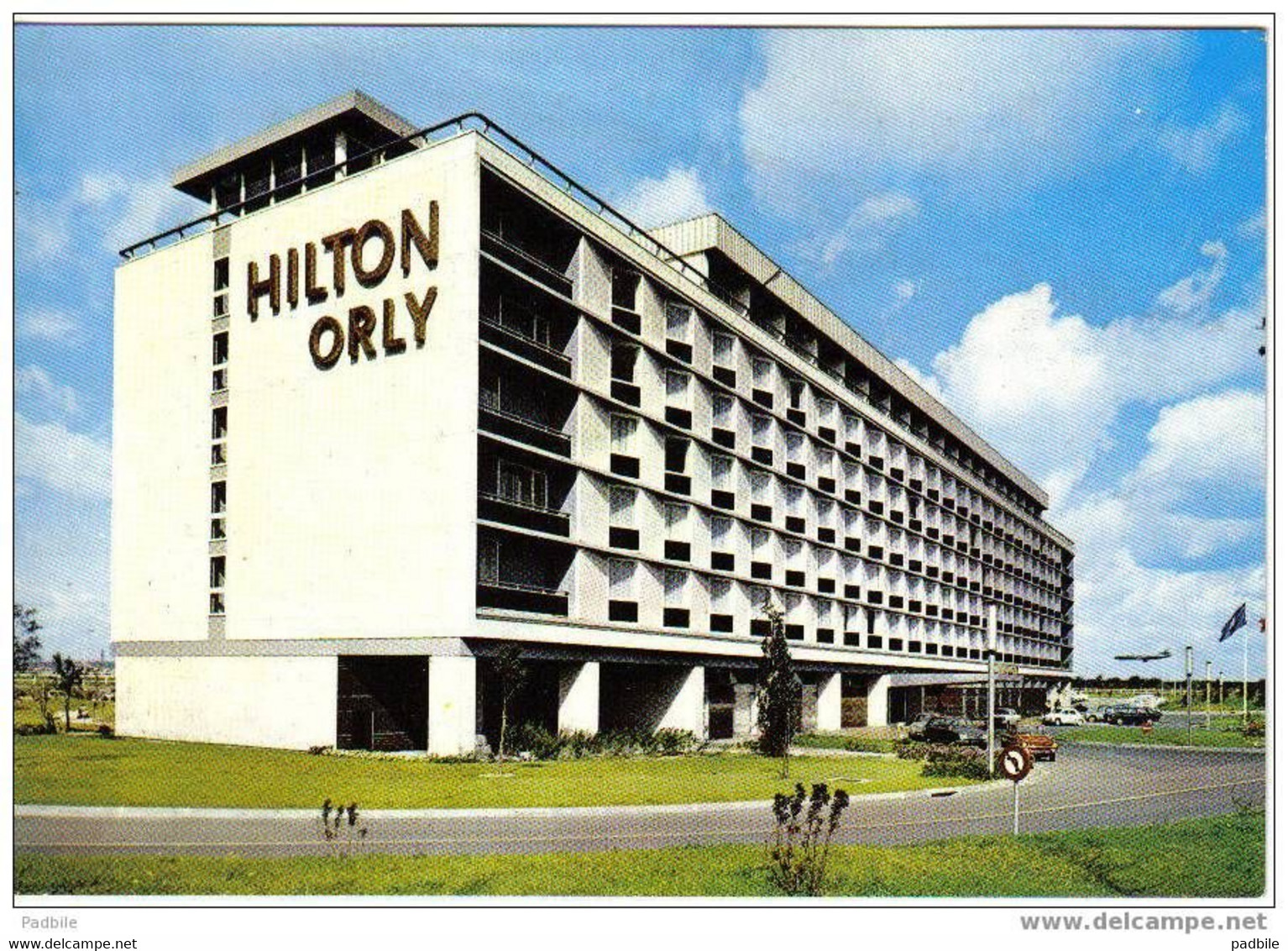 Carte Postale  75.  PARIS   Hotel  Hilton - ORLY Très Beau Plan - Aéroports De Paris