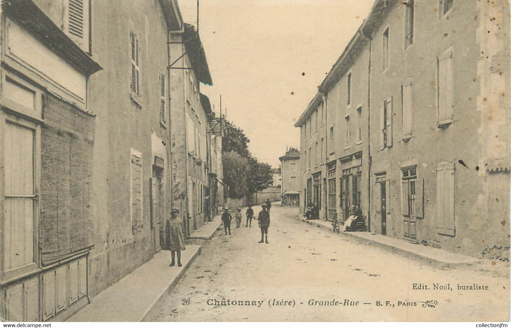 CPA FRANCE 38 "Chatonnay, Grande Rue" - Châtonnay