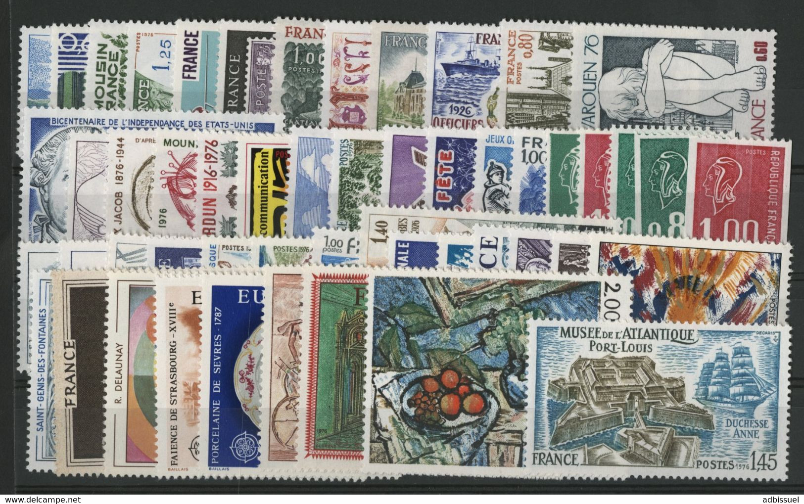 FRANCE ANNEE COMPLETE 1976 COTE = 43 € Neufs ** (MNH) Soit 52 Timbres (vendus à La Valeur Faciale 9,60 €). TB - 1970-1979