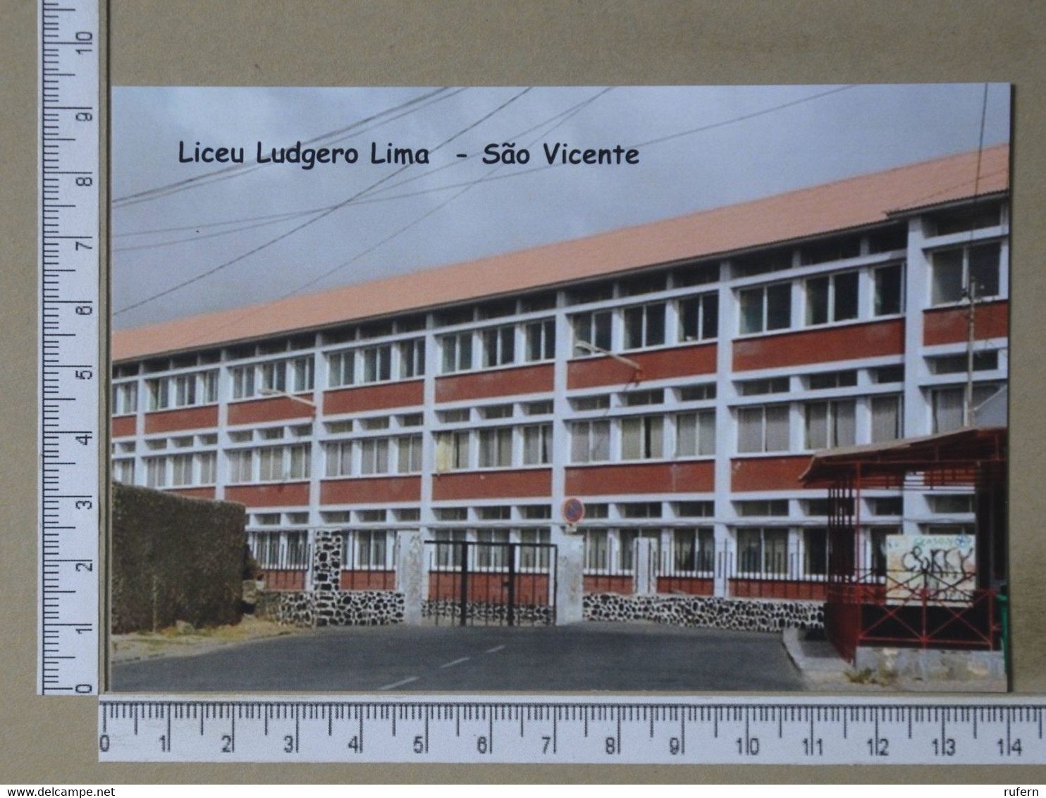 CAPE VERDE - LICEU LUDGERO LIMA -  SÃO VICENTE -   2 SCANS   - (Nº40703) - Cap Vert