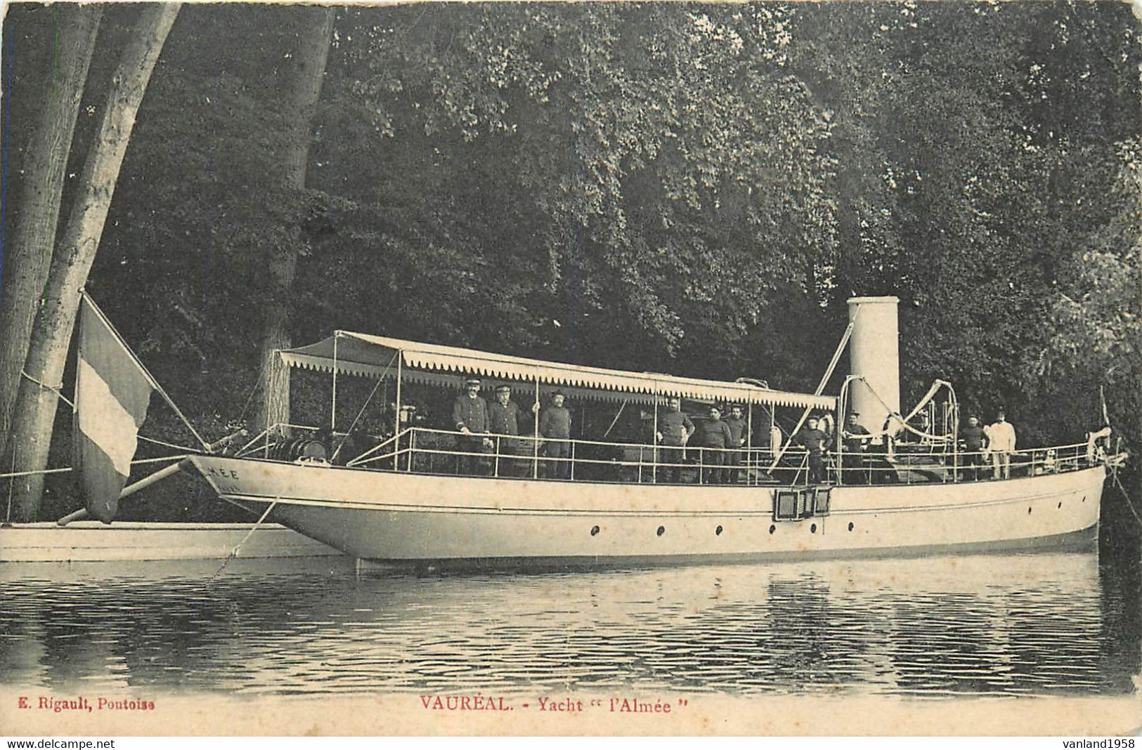 VAUREAL -yacht "l'almée" - Vauréal