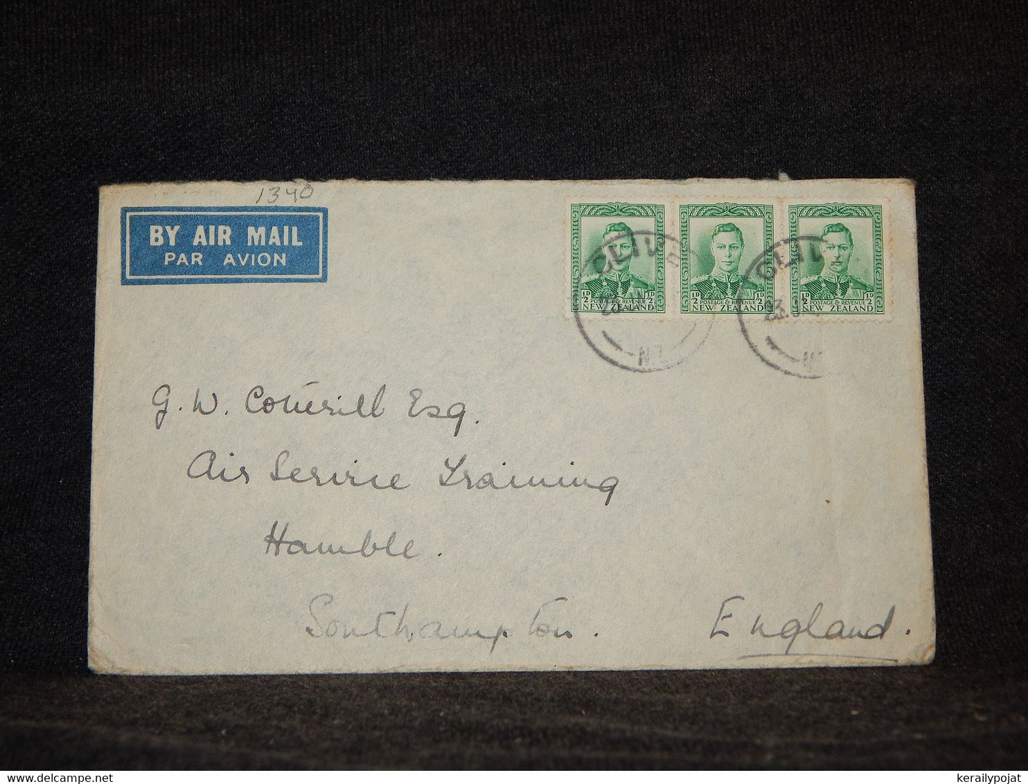 New Zealand 1950's Air Mail Cover To UK__(1340) - Luftpost