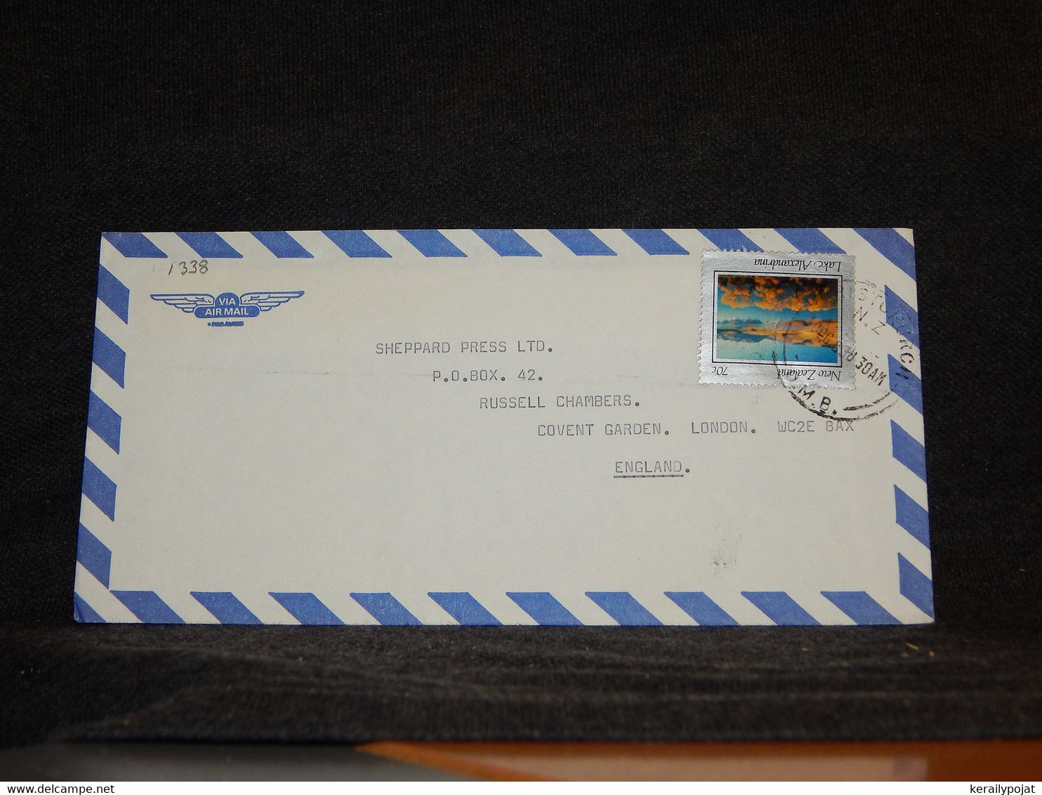 New Zealand 1980's Air Mail Cover To UK__(1338) - Luftpost