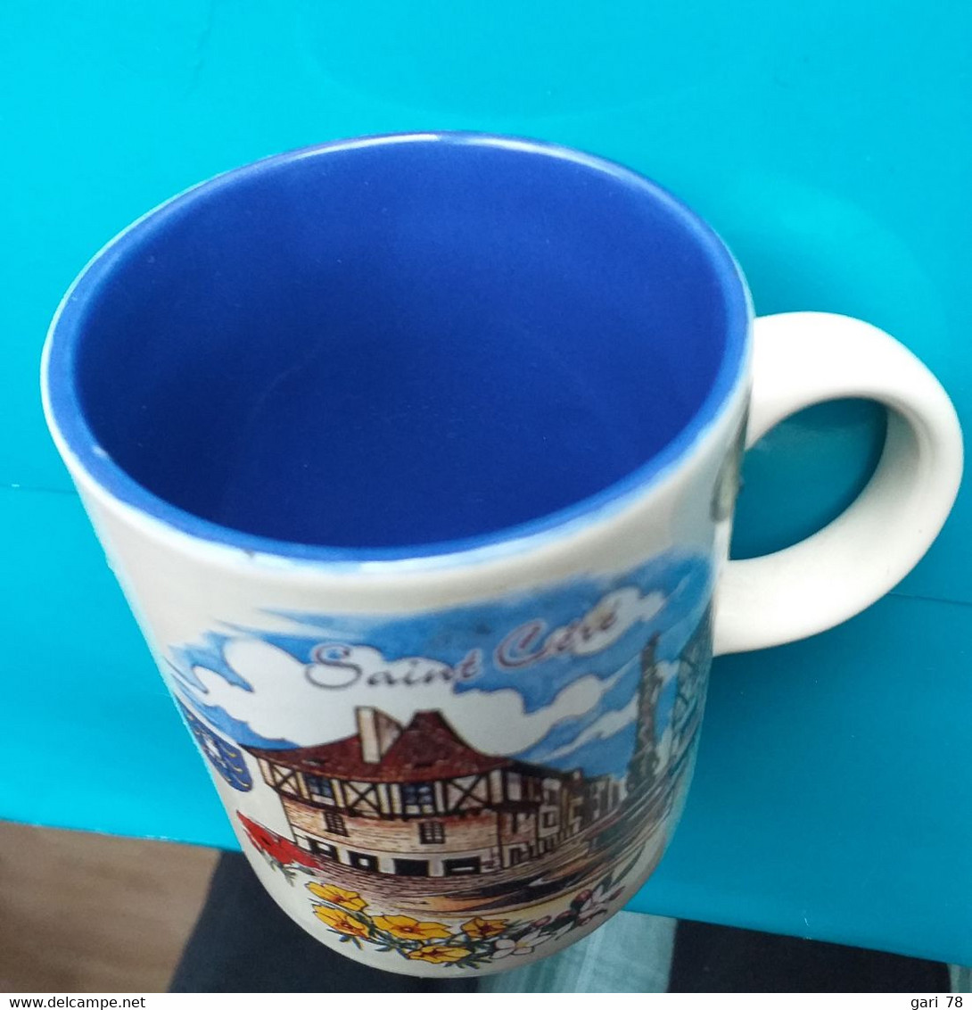 Tasse, Mug Publicitaire Ville De SAINT CERE (Lot) - Tasas