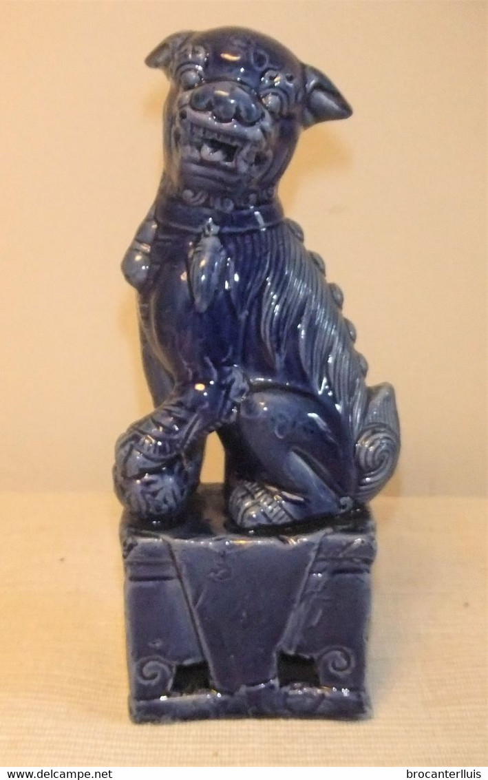 PERRO FOO DE PORCELANA AZUL AÑIL 16,5 Cms - Oestliche Kunst