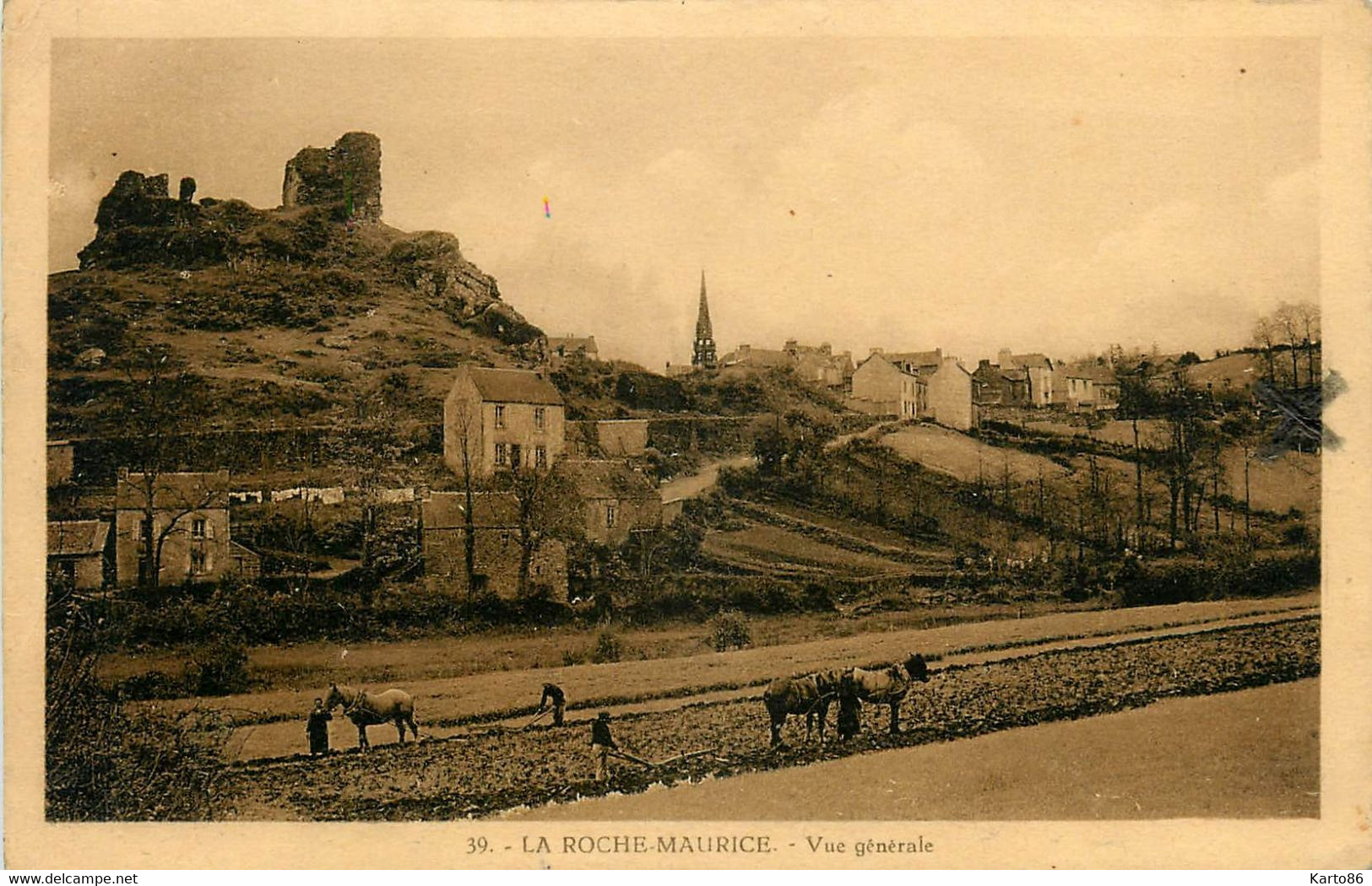 La Roche Maurice * Vue Générale Du Village * Panorama - La Roche-Maurice