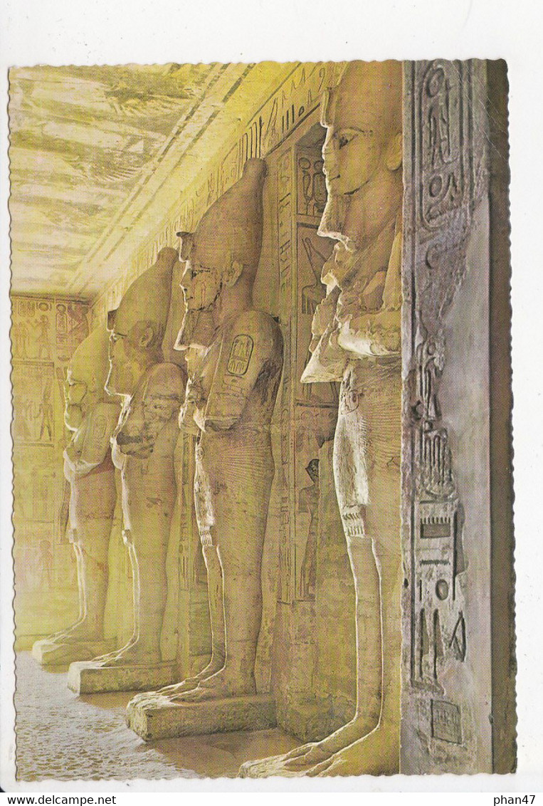 EGYPTE, ABOU-SIMBEL Salle Des Piliers Dans Le Grand Temple, Statues, Ed. Egyptian General Organization Vers 1980 - Temples D'Abou Simbel