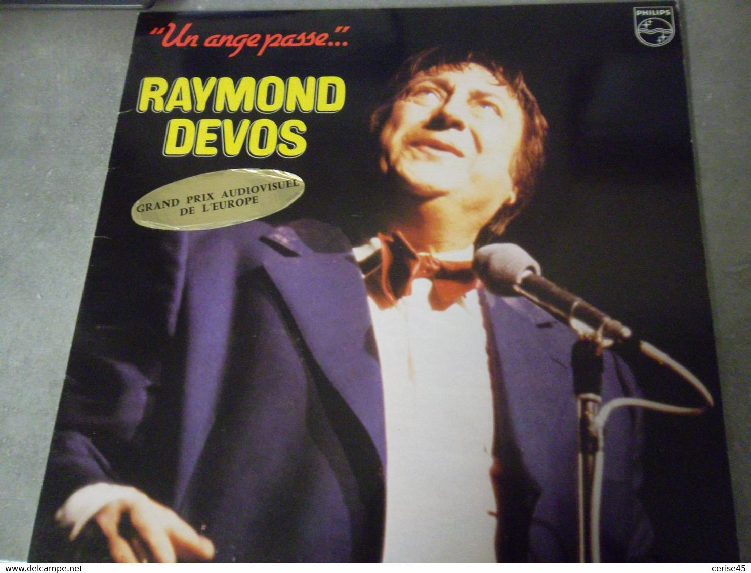 RAYMOND DEVOS..UN ANGE PASSE - Comiche