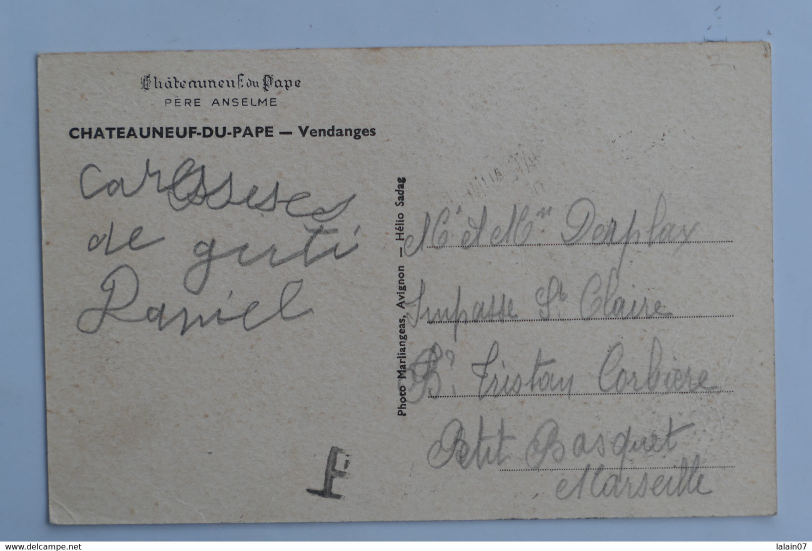 C. P. A. : 84 CHATEAUNEUF DU PAPE : Père Anselme, Vendanges, Animé, Timbre En 1938 - Chateauneuf Du Pape
