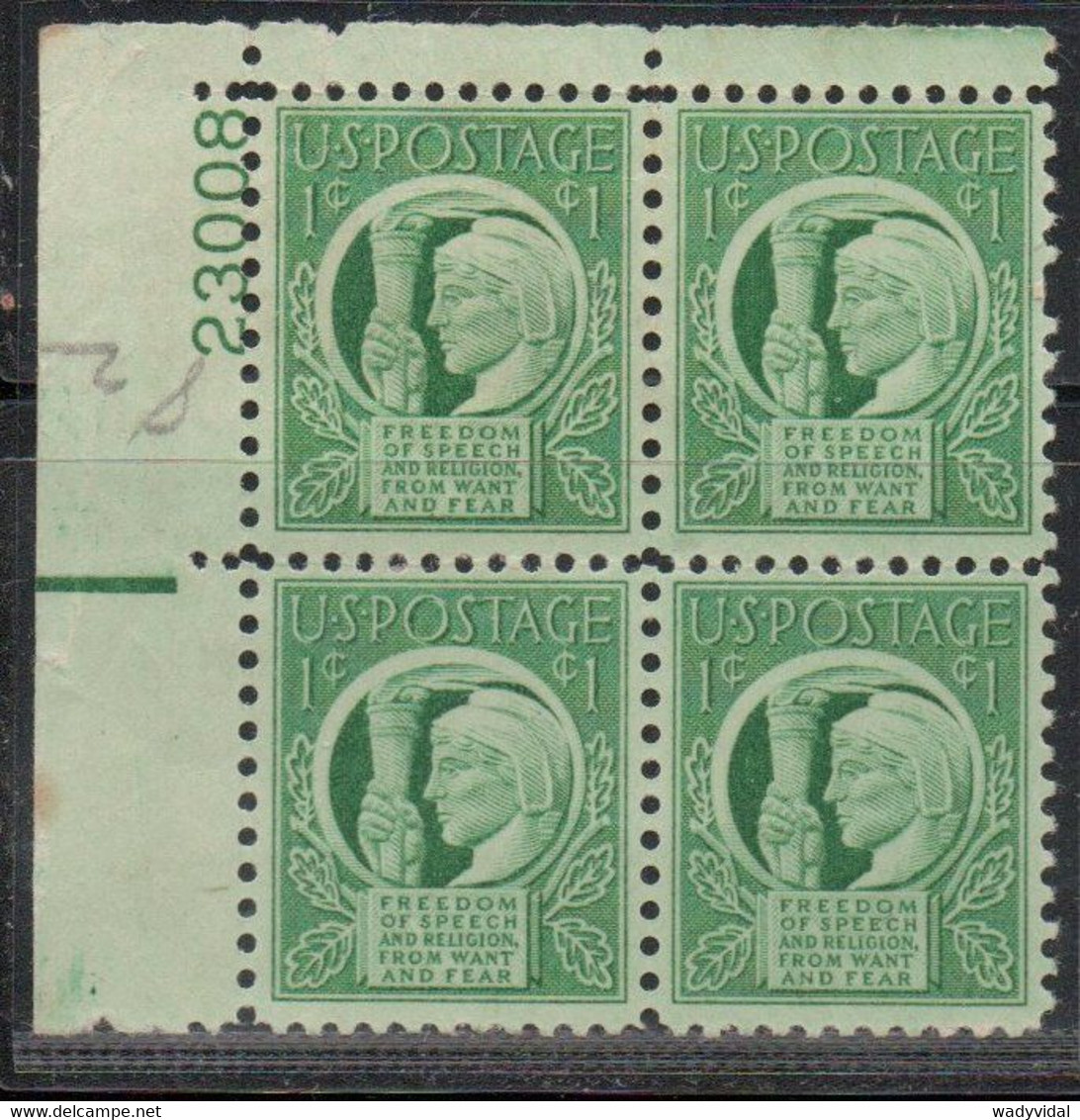 1943 - FOUR FREEDOMS AND 1952 - NATO - PLATE NUMBER - 3 X BLOCK OF 4 (MNH) .......... WNV - Nuevos