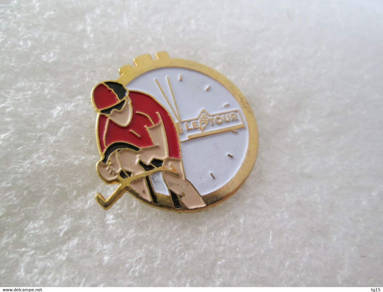 PIN'S   CYCLISME   LE TOUR     STARPIN'S - Cyclisme