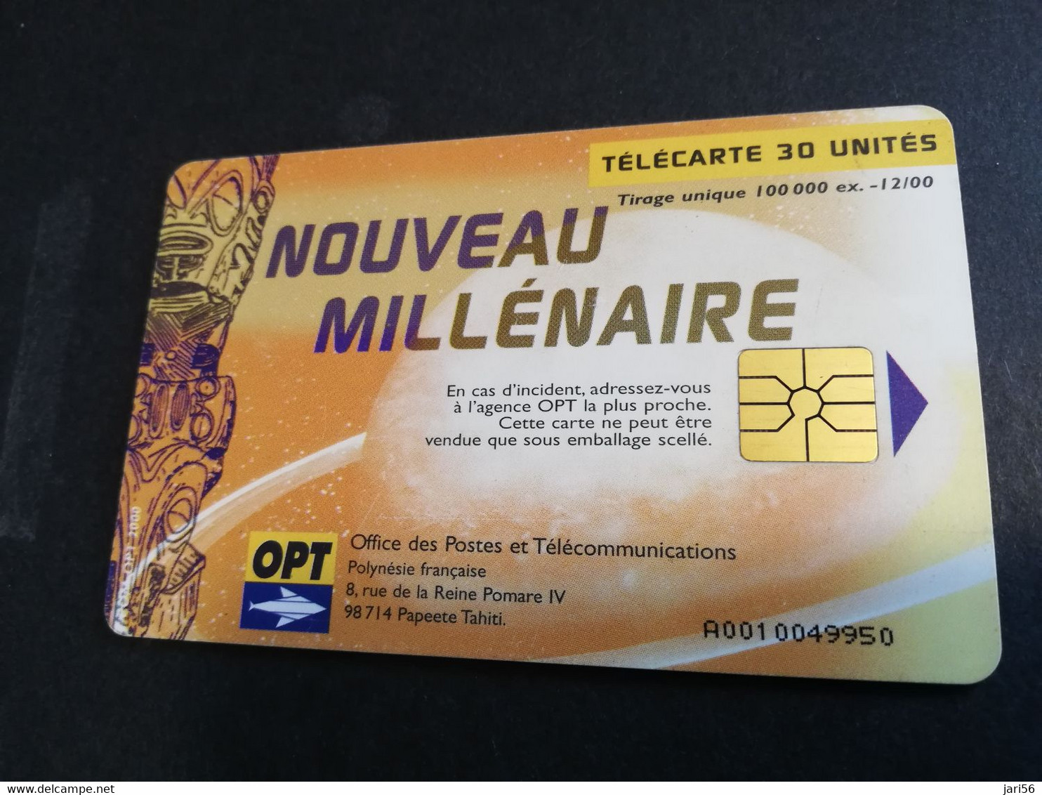 POLINESIA FRANCAISE  CHIPCARD  30 UNITS  NOUVEAU MILLENAIRE     POLYNESIEN                **4964** - Frans-Polynesië