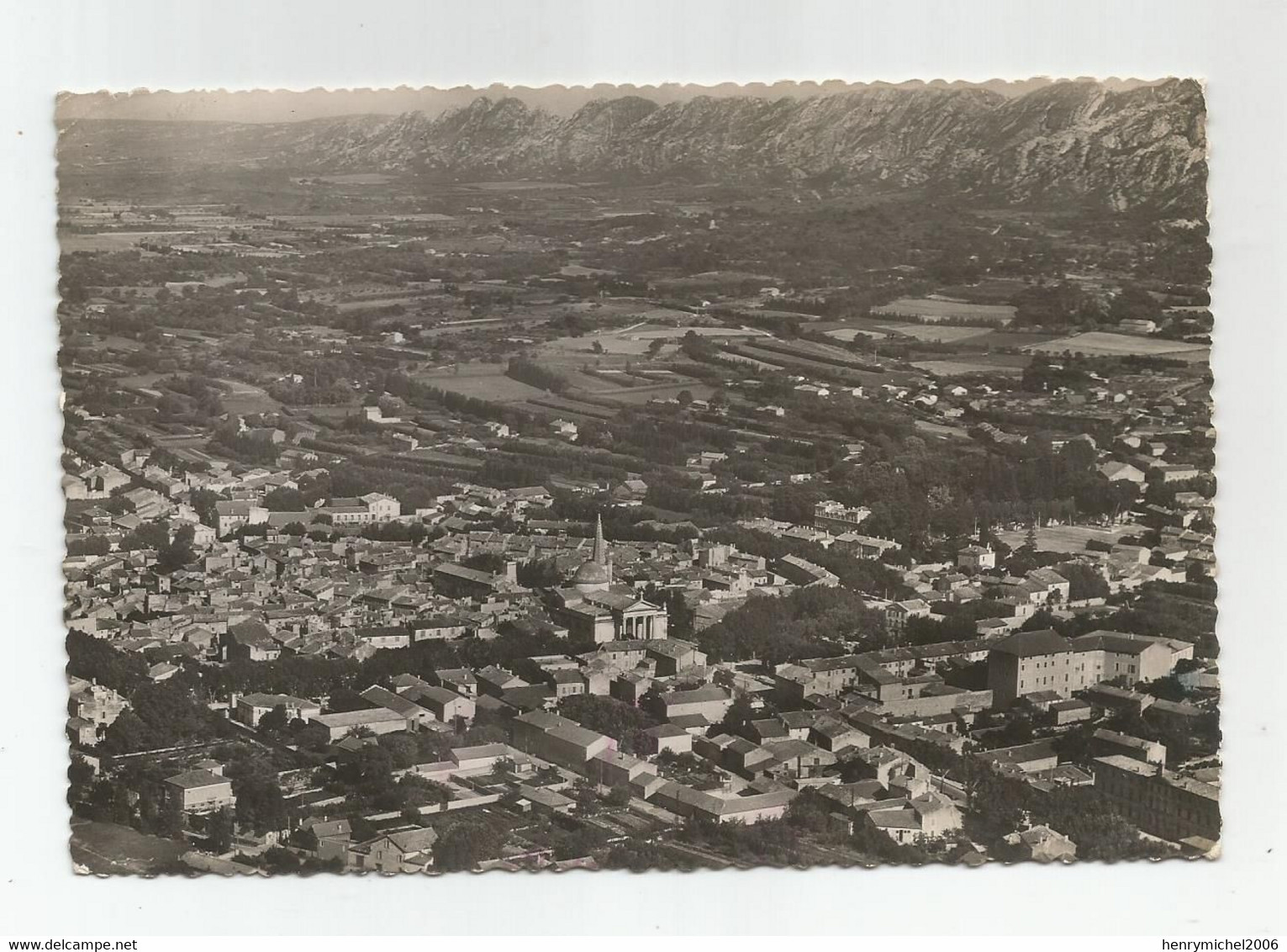 13 Saint Remy De Provence Et La Chaine Des Alpilles - Saint-Remy-de-Provence