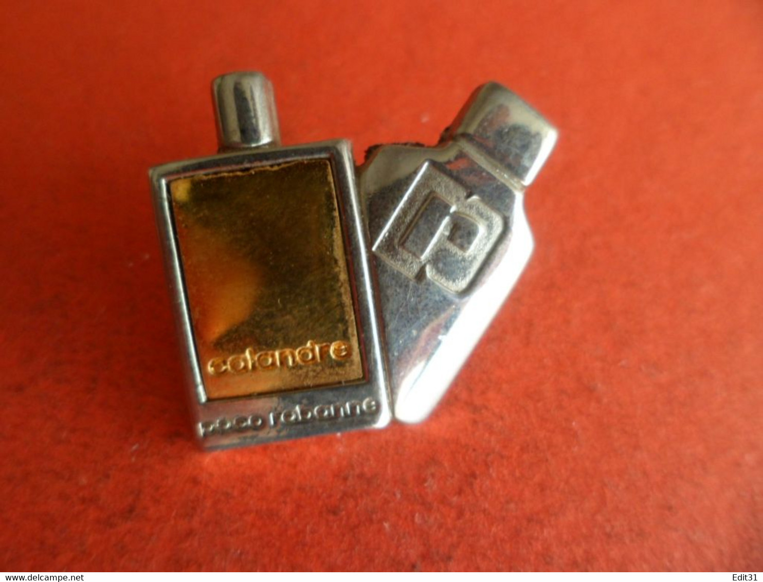 Pins Superbe Pin's Parfum - CALANDRE De PACO RABANNE - Parfums