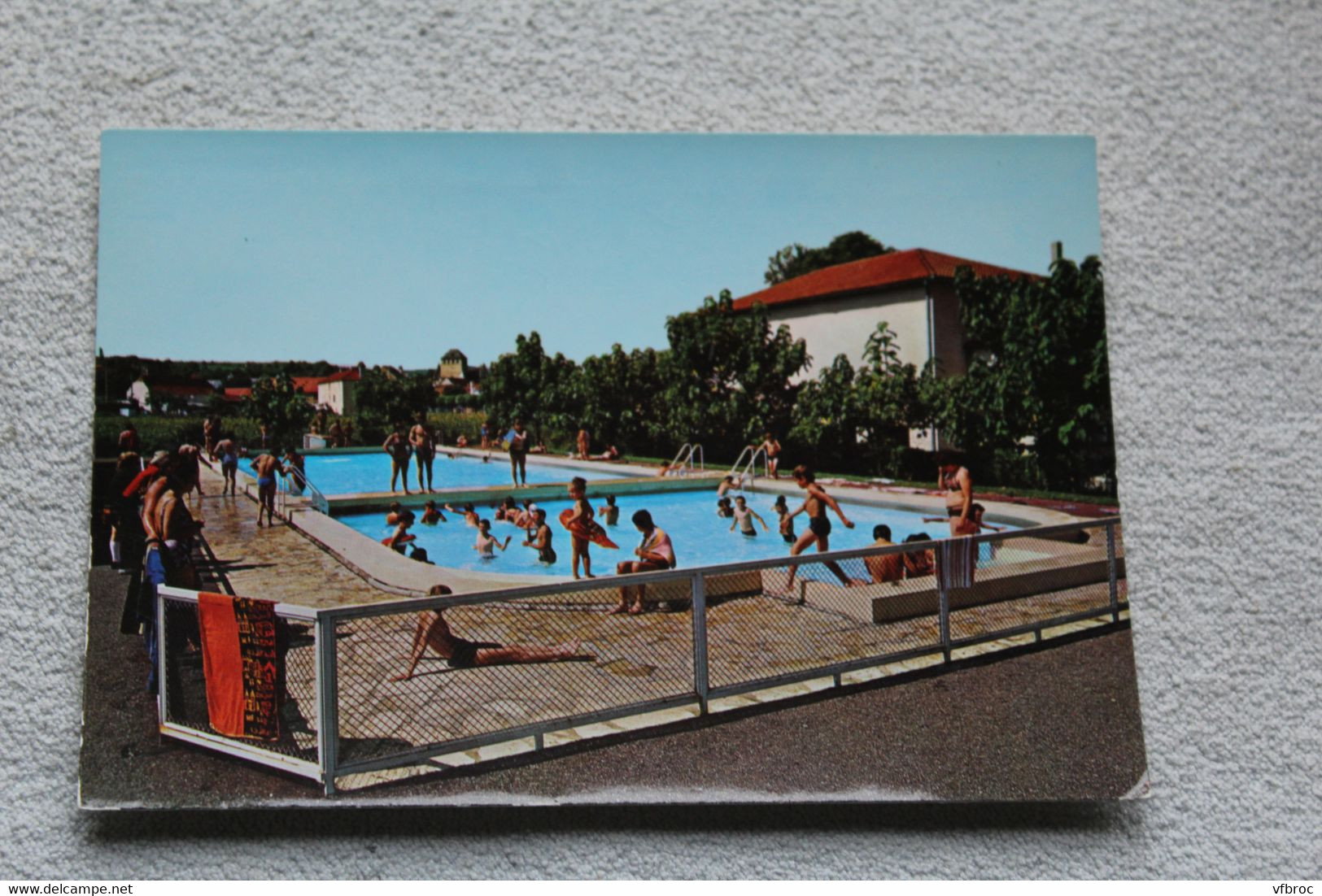 Cpm 1973, Salviac, La Piscine, Lot 46 - Salviac