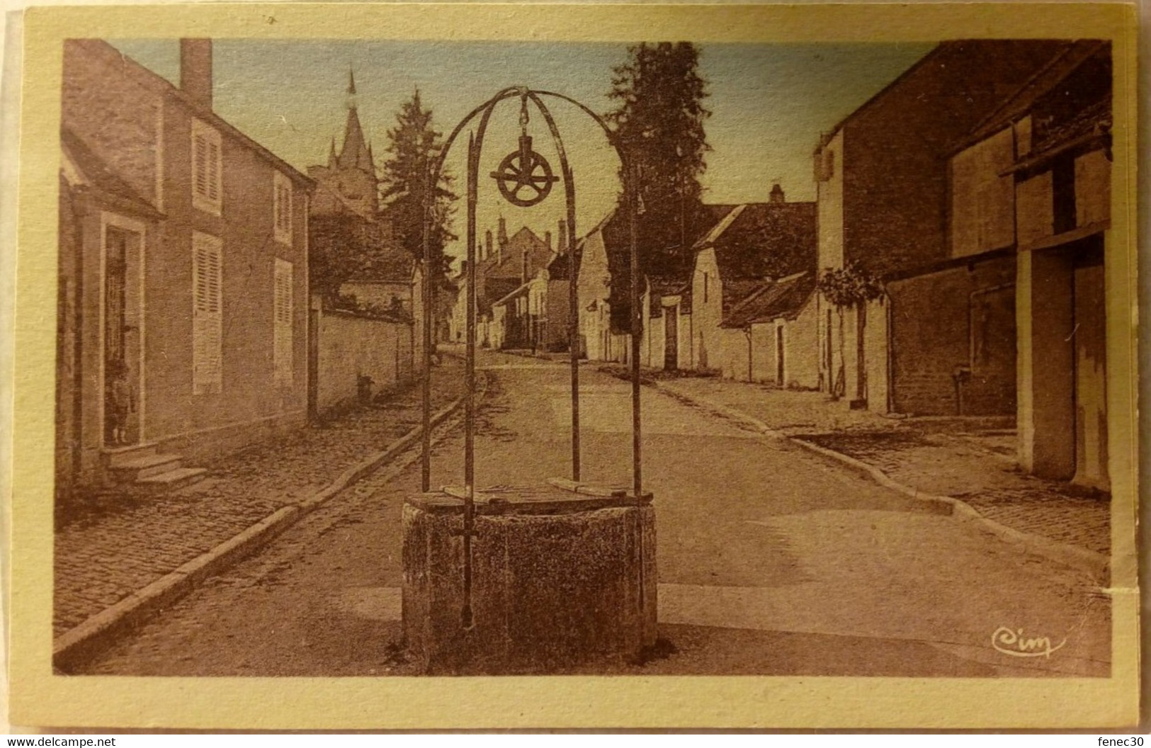 52 / Chateauvillain (Haute Marne) Ancien Puits Rue Amiral Decres - Chateauvillain