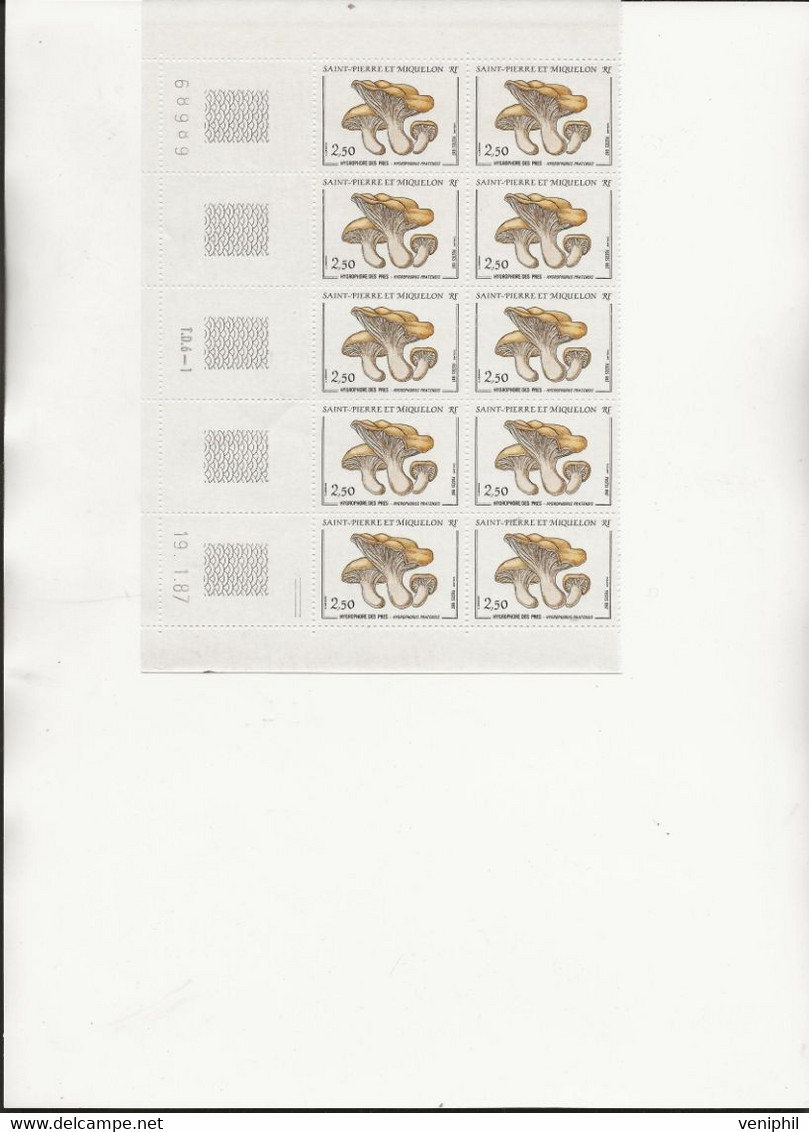 ST PIERRE ET MIQUELON - N° 475 CHAMPIGNONS - BLOC DE 10 COIN DATE -ANNEE 1987 - COTE : 22 ,00 € - Unused Stamps
