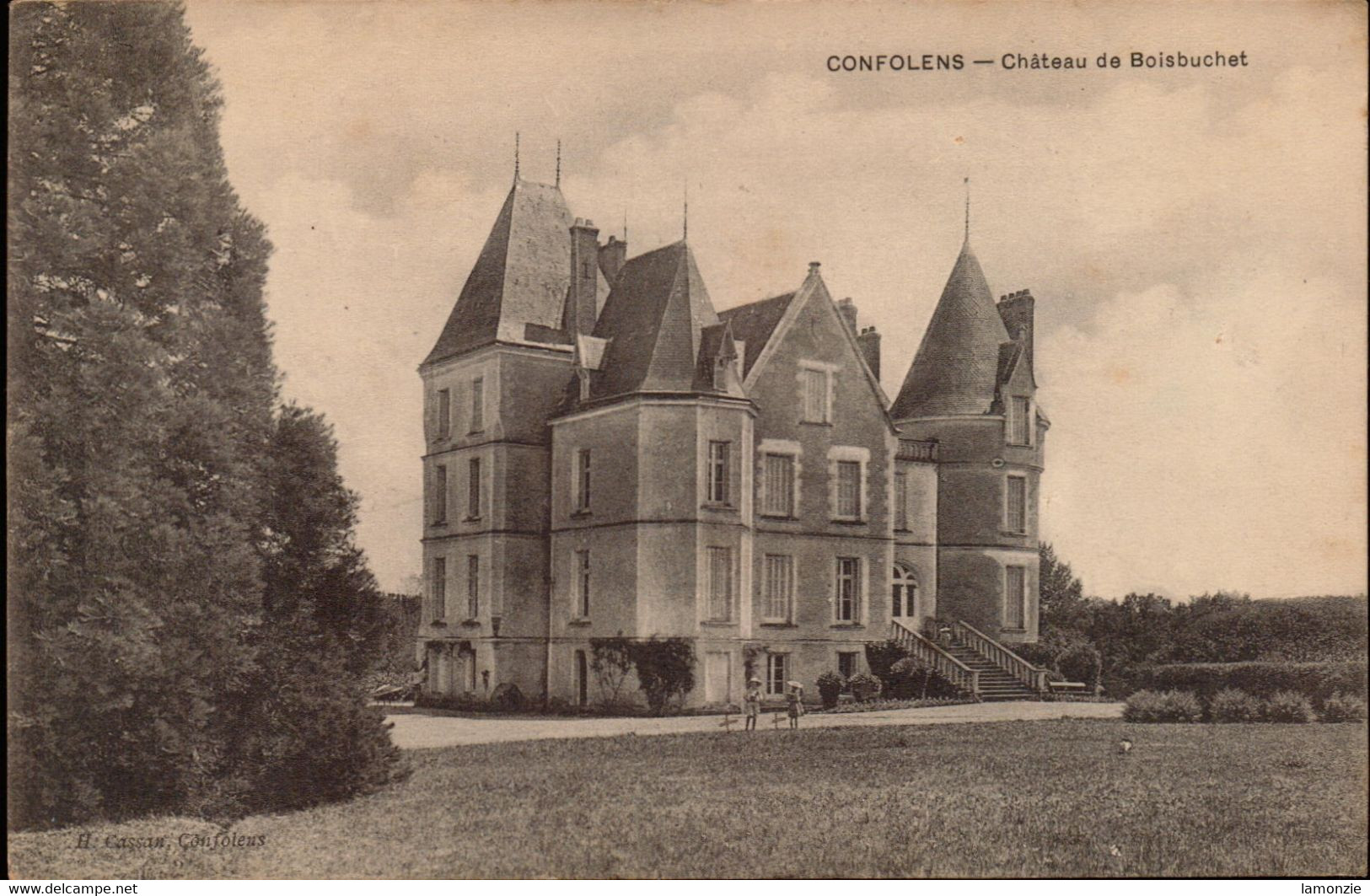 CONFOLENS Et Ses Environs. Cpa.    - Château De Boisbuchet.      (scans Recto-verso) - Confolens