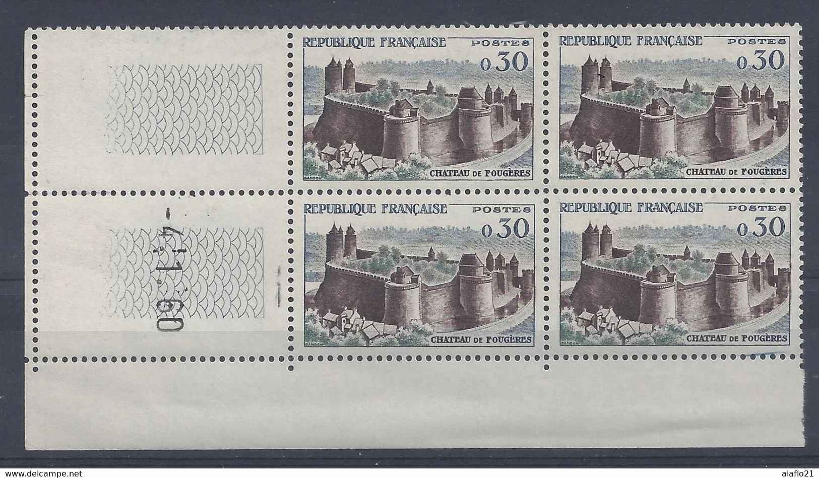 CHATEAU De FOUGERES N° 1236 - Bloc De 4 COIN DATE - NEUF SANS CHARNIERE - 4/1/60 - 1960-1969