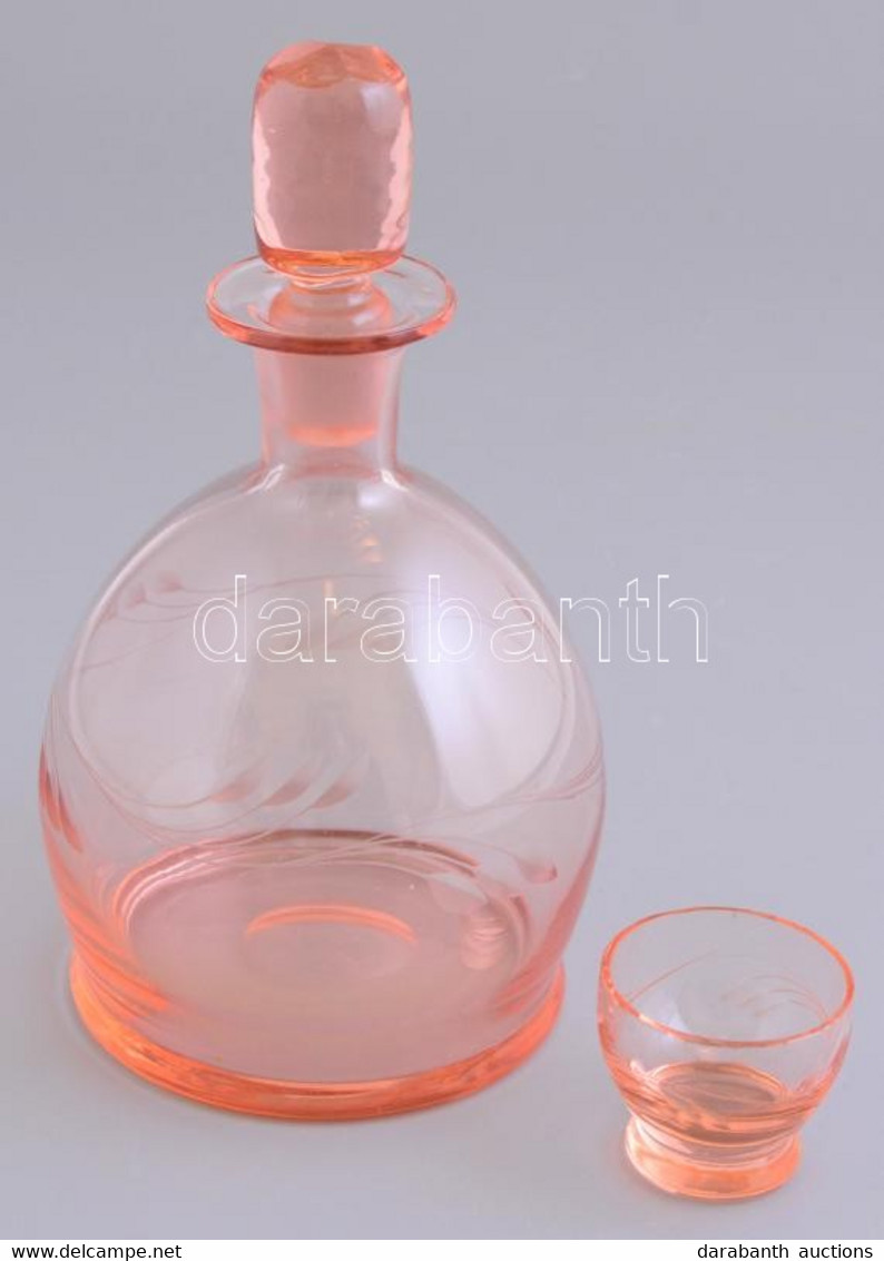 Rózsaszínes üveg Likőrös Palack Dugóval, 2 Db Kupicával, Egyik Csorbával, M: 19 Cm - Glass & Crystal