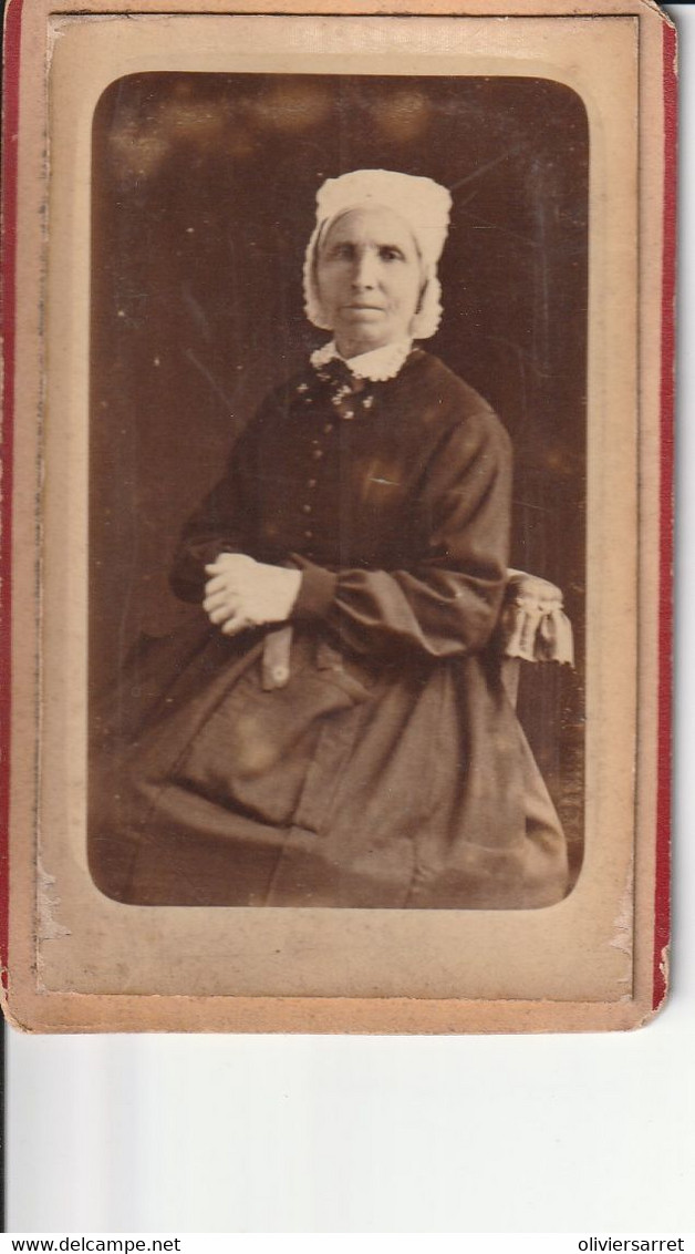 Photo Cartonée 10.5 Par 6 Cm  Femme  Fauchaut Boulogne - Persone Anonimi