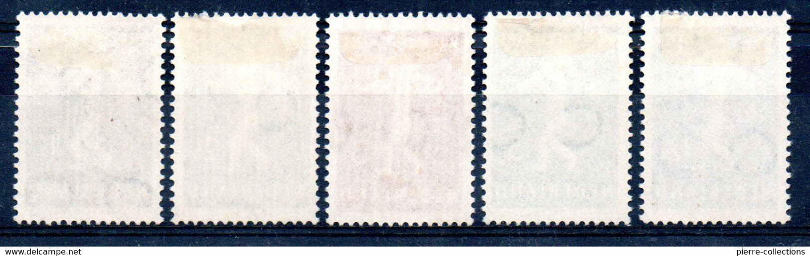 Pays-Bas N° 327 à 331 Neufs * - Oeuvres Pour L'enfance - Unused Stamps