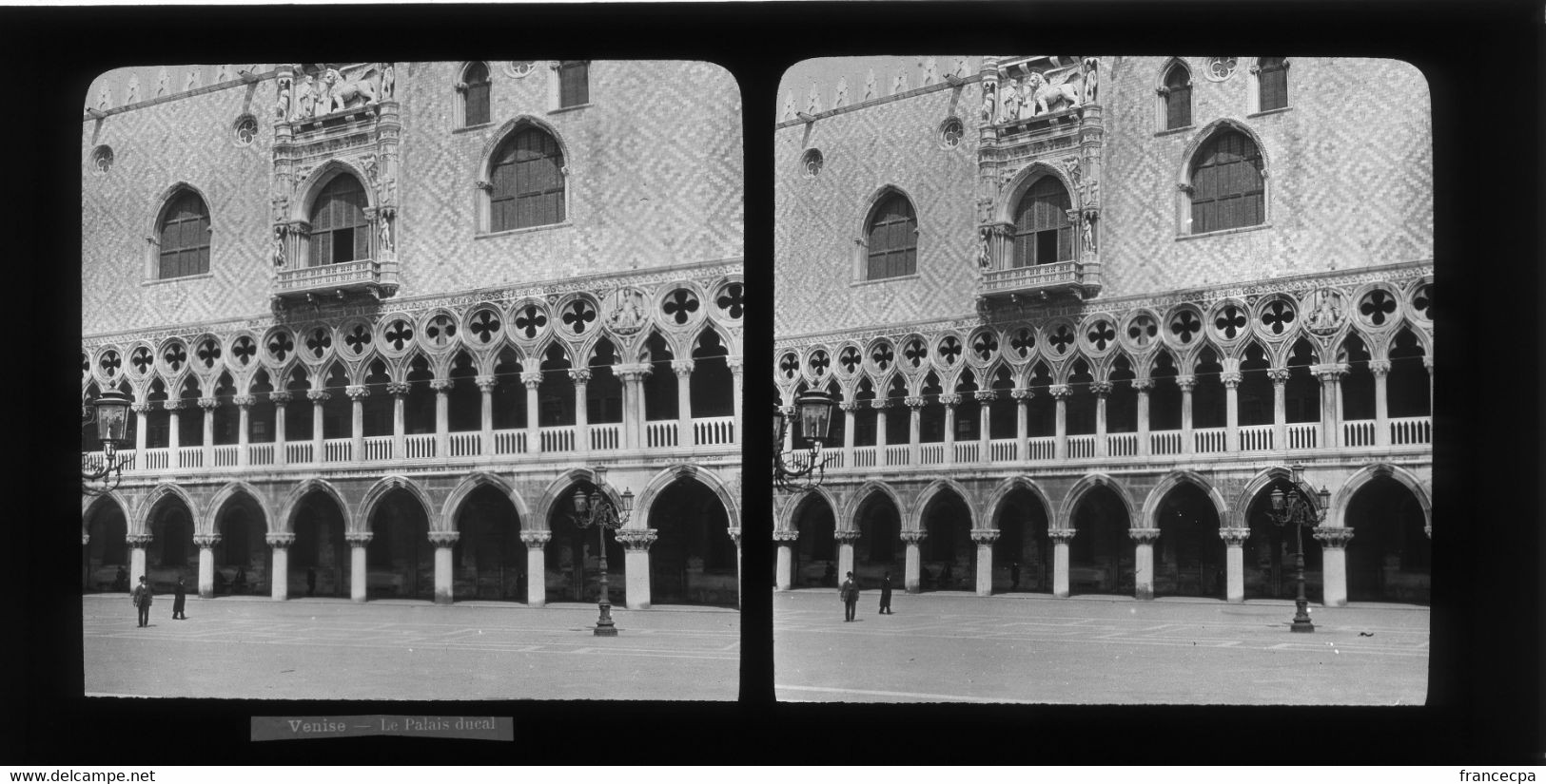 A32 - ITALIE - VENISE -  LE PALAIS DUCAL - Plaques De Verre