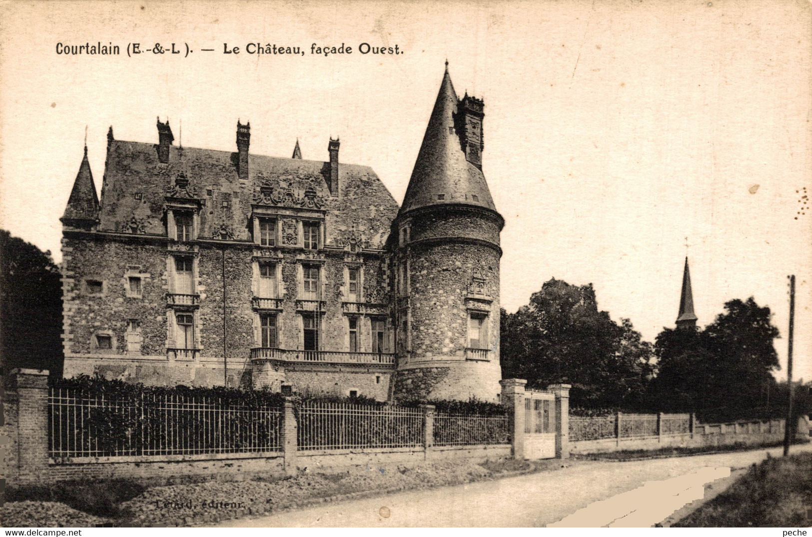 N°78914 -cpa Courtalain -le Château, Façade Ouest- - Courtalain