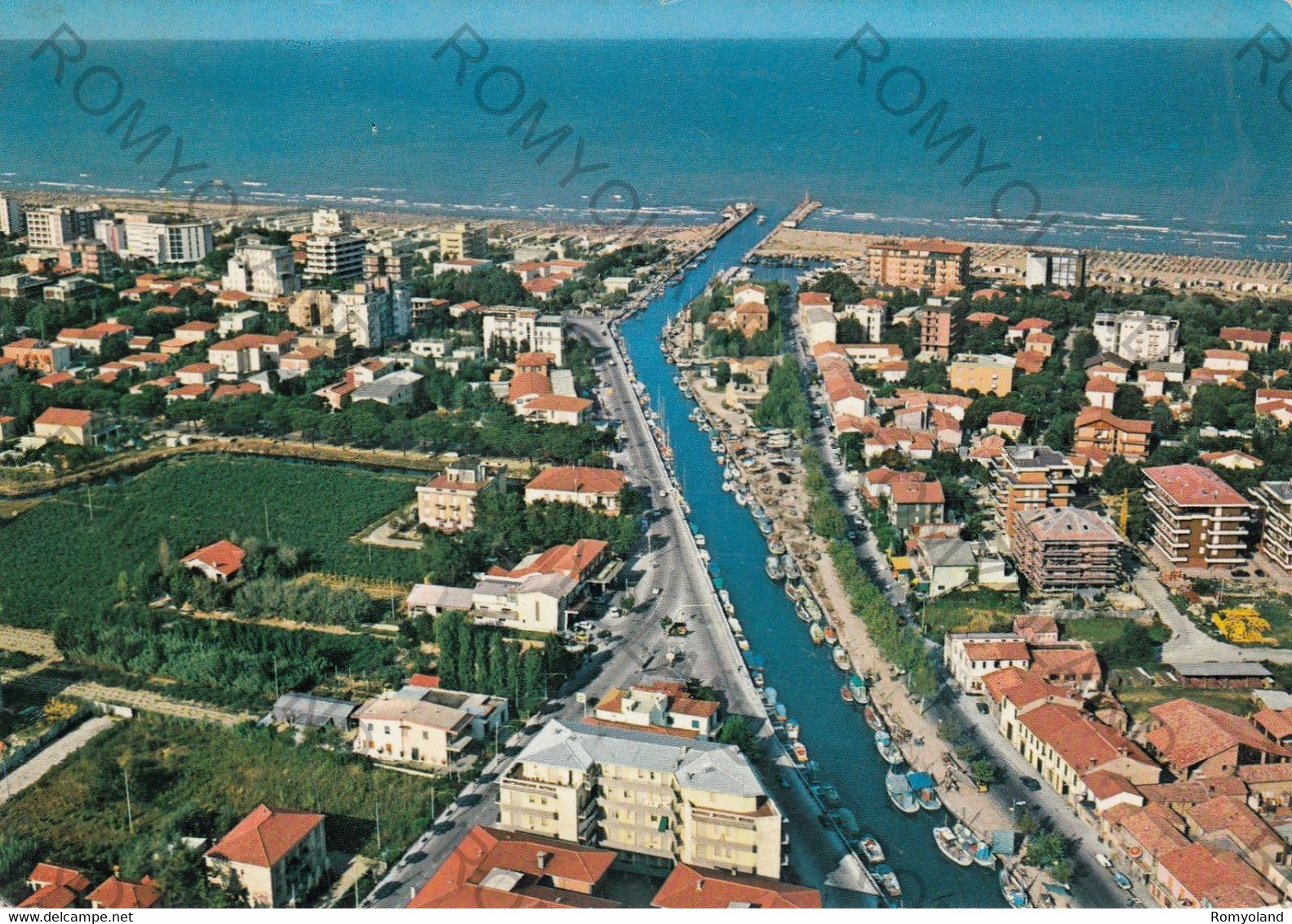 CARTOLINA  MILANO MARITTIMA,CERVIA,EMILIA ROMAGNA,PANORAMA DALL"AEREO,MARE,SOLE,VACANZA,ESTATE,SPIAGGIA, VIAGGIATA - Ravenna